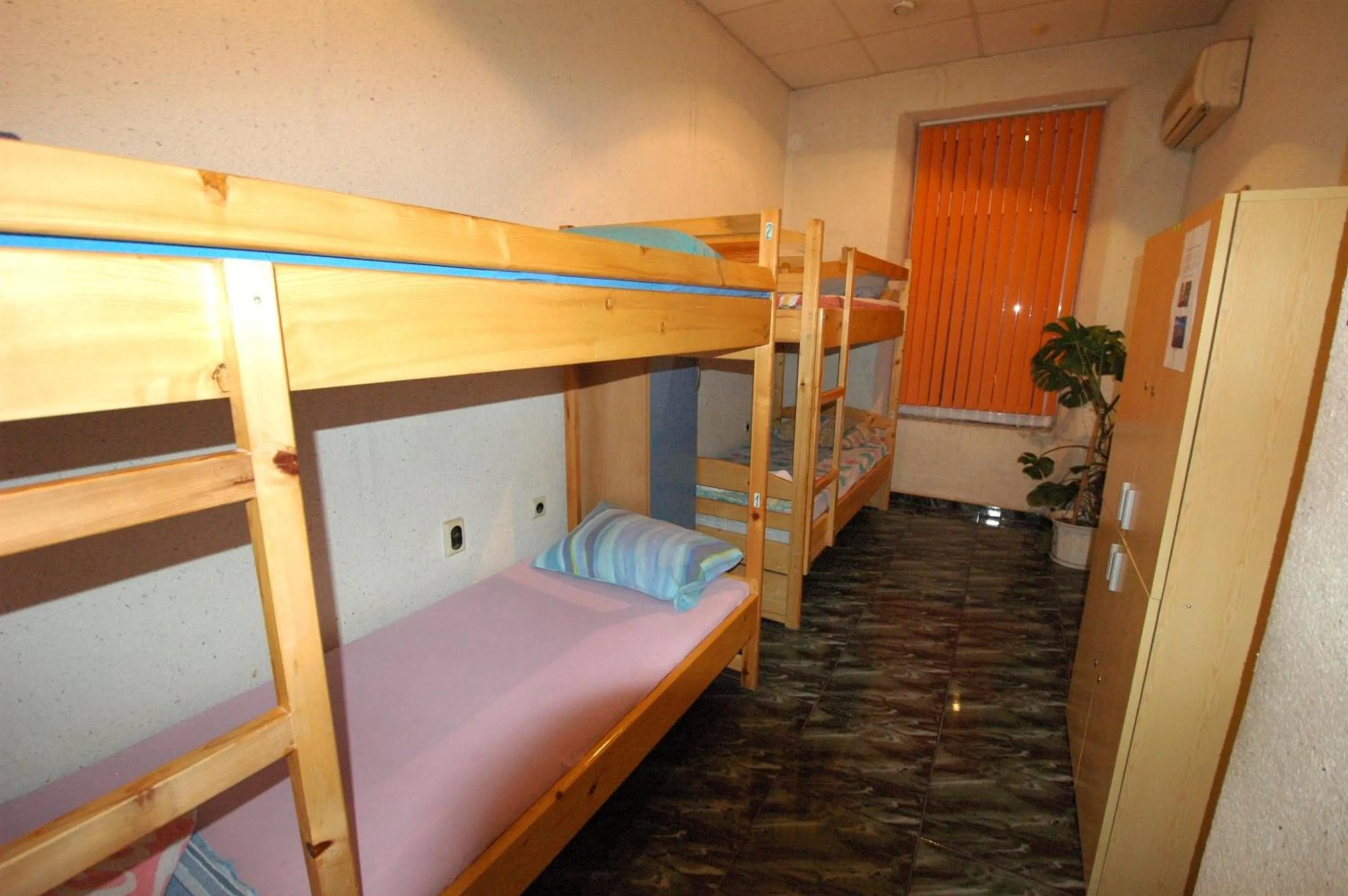 Photo of the whole room, Bed in Yo Ho Hostel