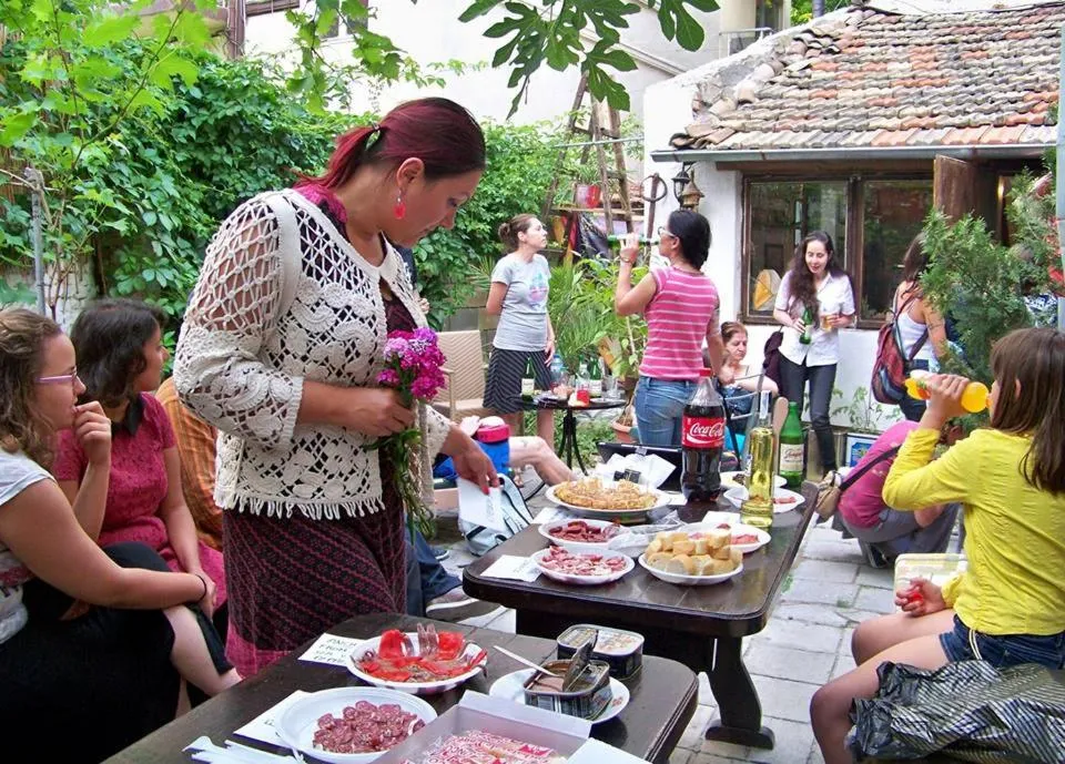 Garden in Yo Ho Hostel