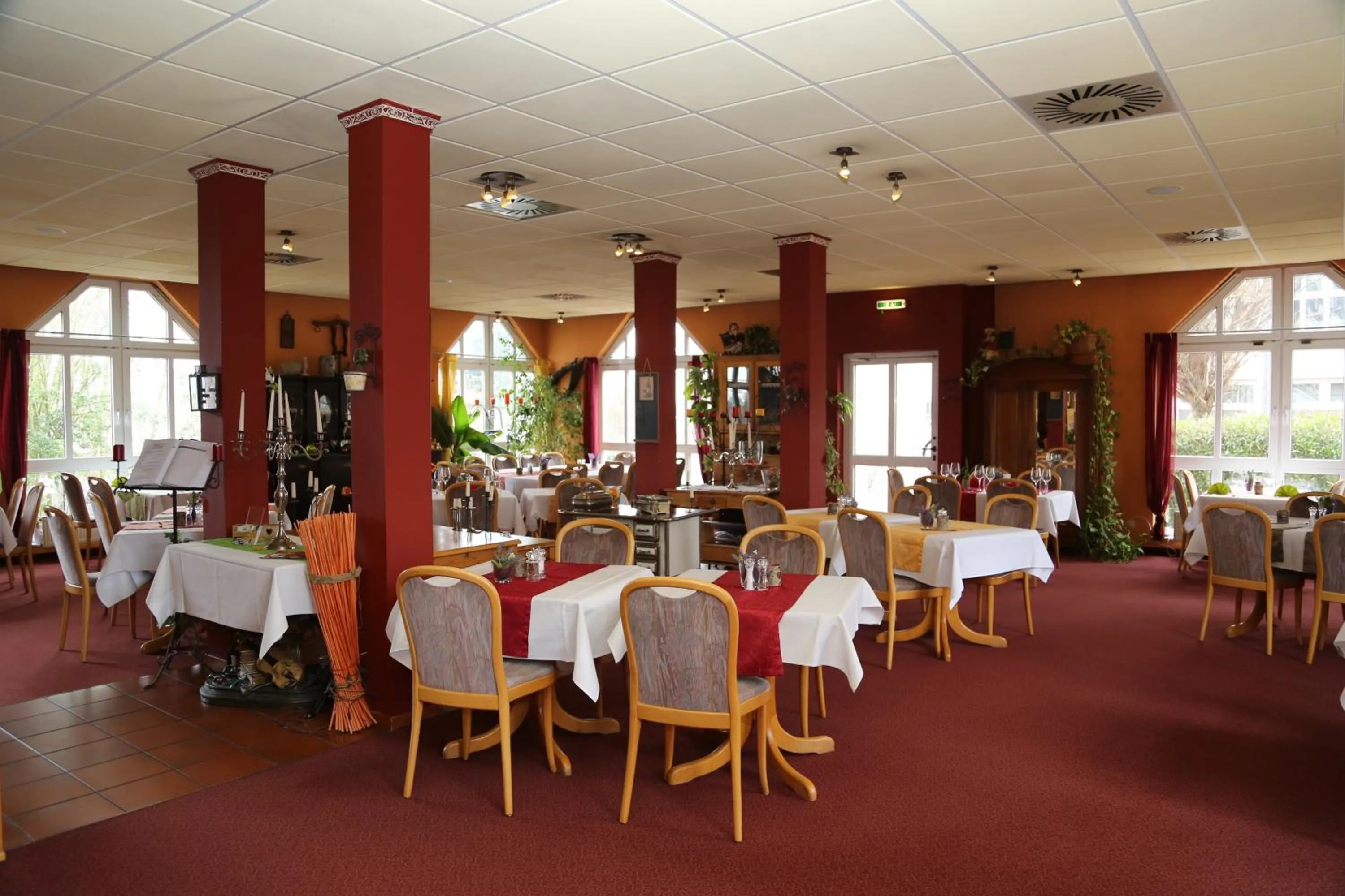 Restaurant/places to eat in Hotel Taunus Residence