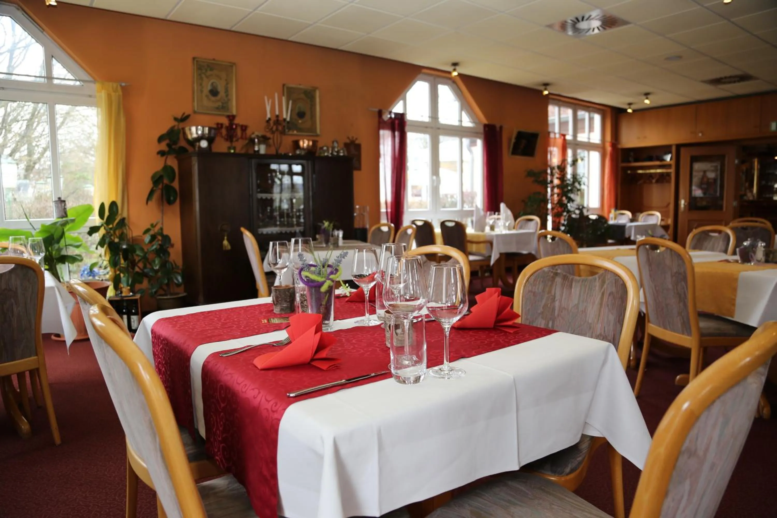Restaurant/places to eat in Hotel Taunus Residence