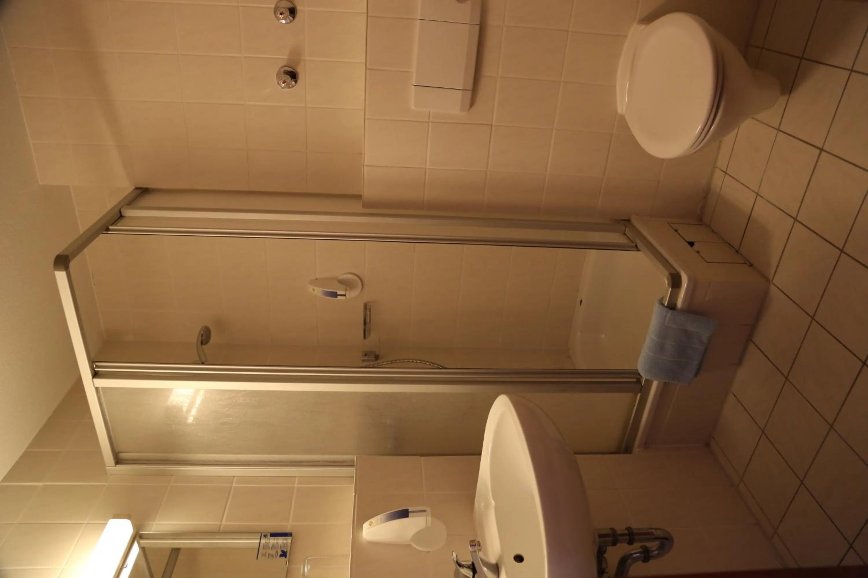 Bathroom in Hotel Taunus Residence