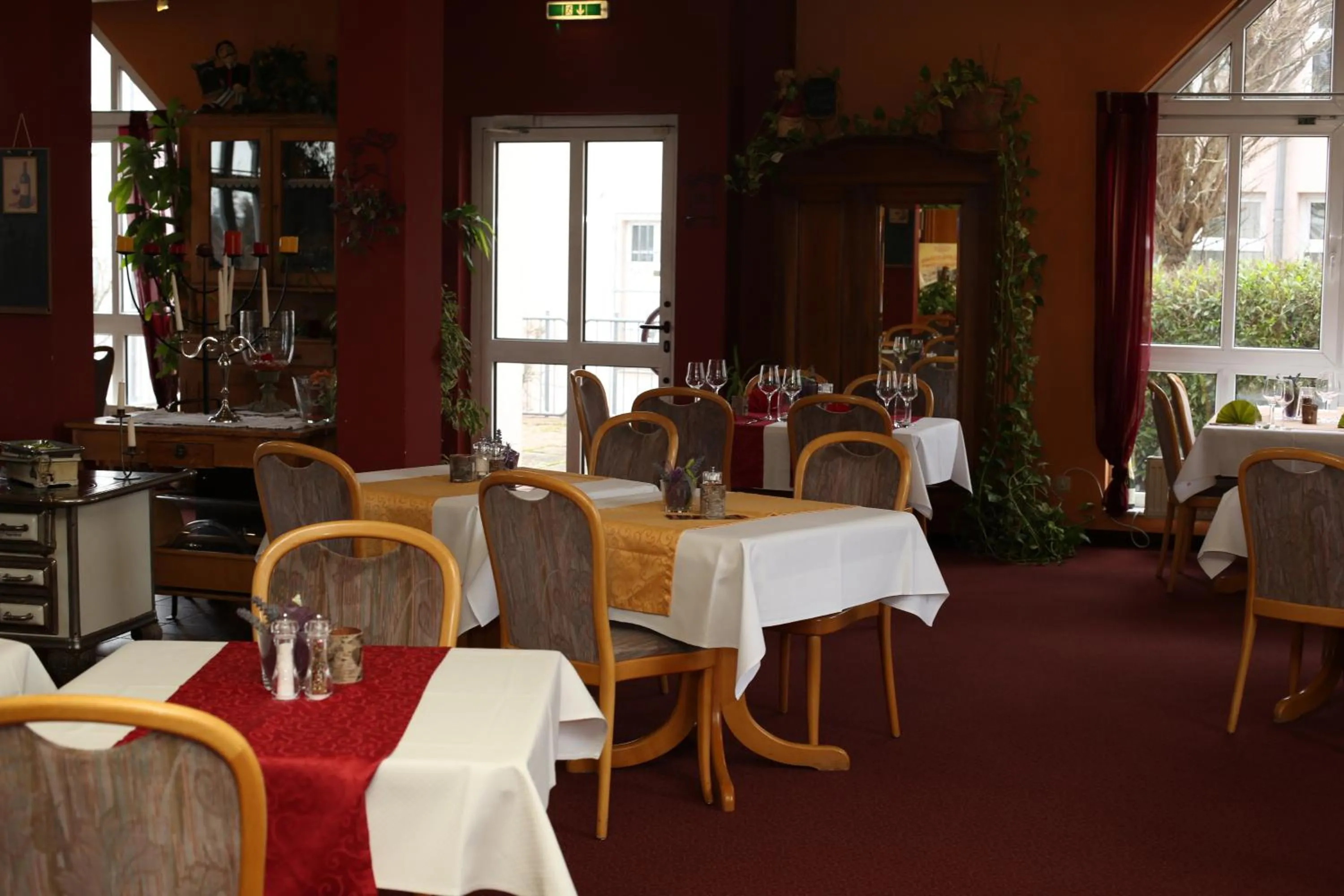 Restaurant/places to eat in Hotel Taunus Residence