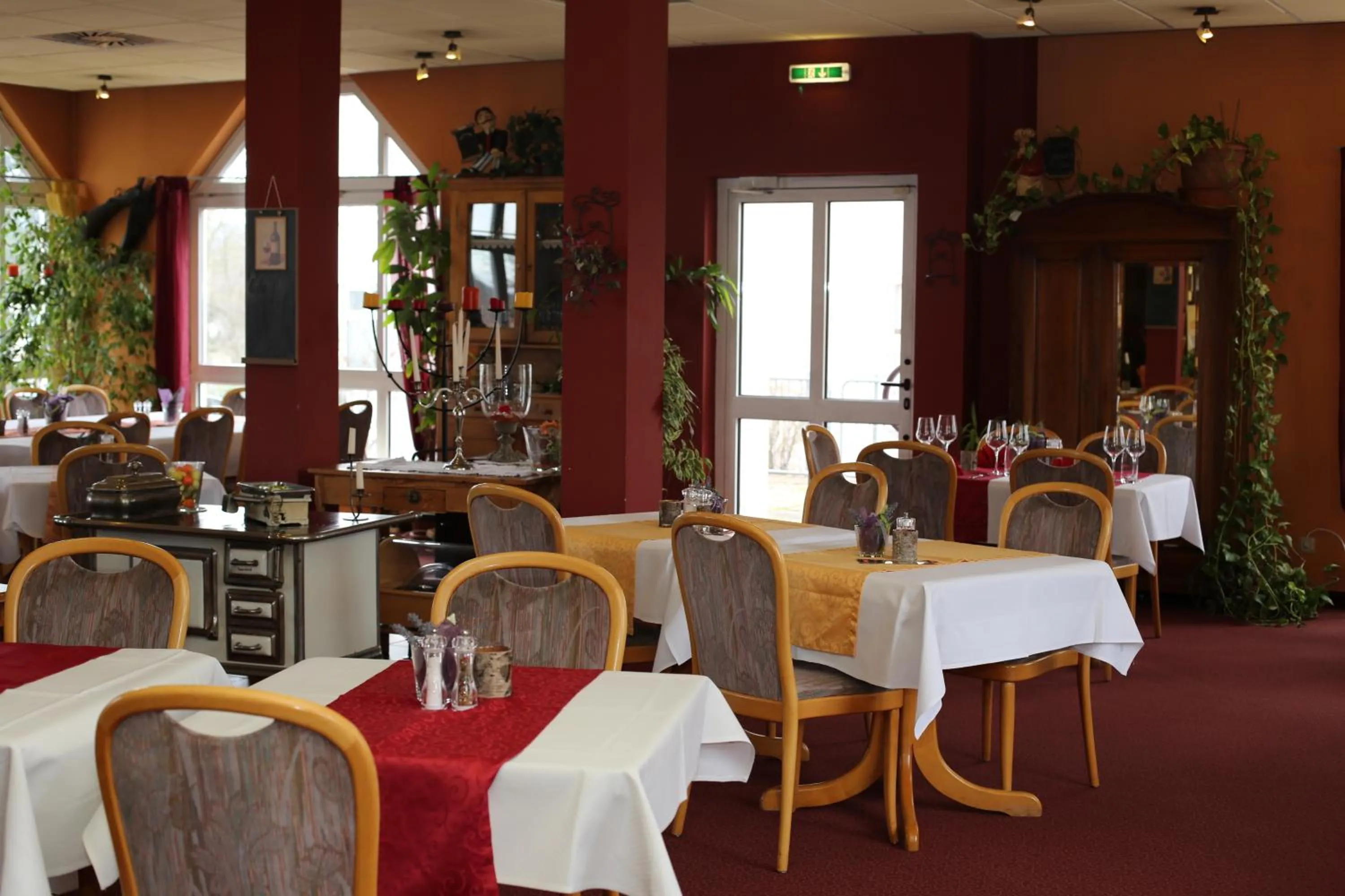 Restaurant/places to eat in Hotel Taunus Residence