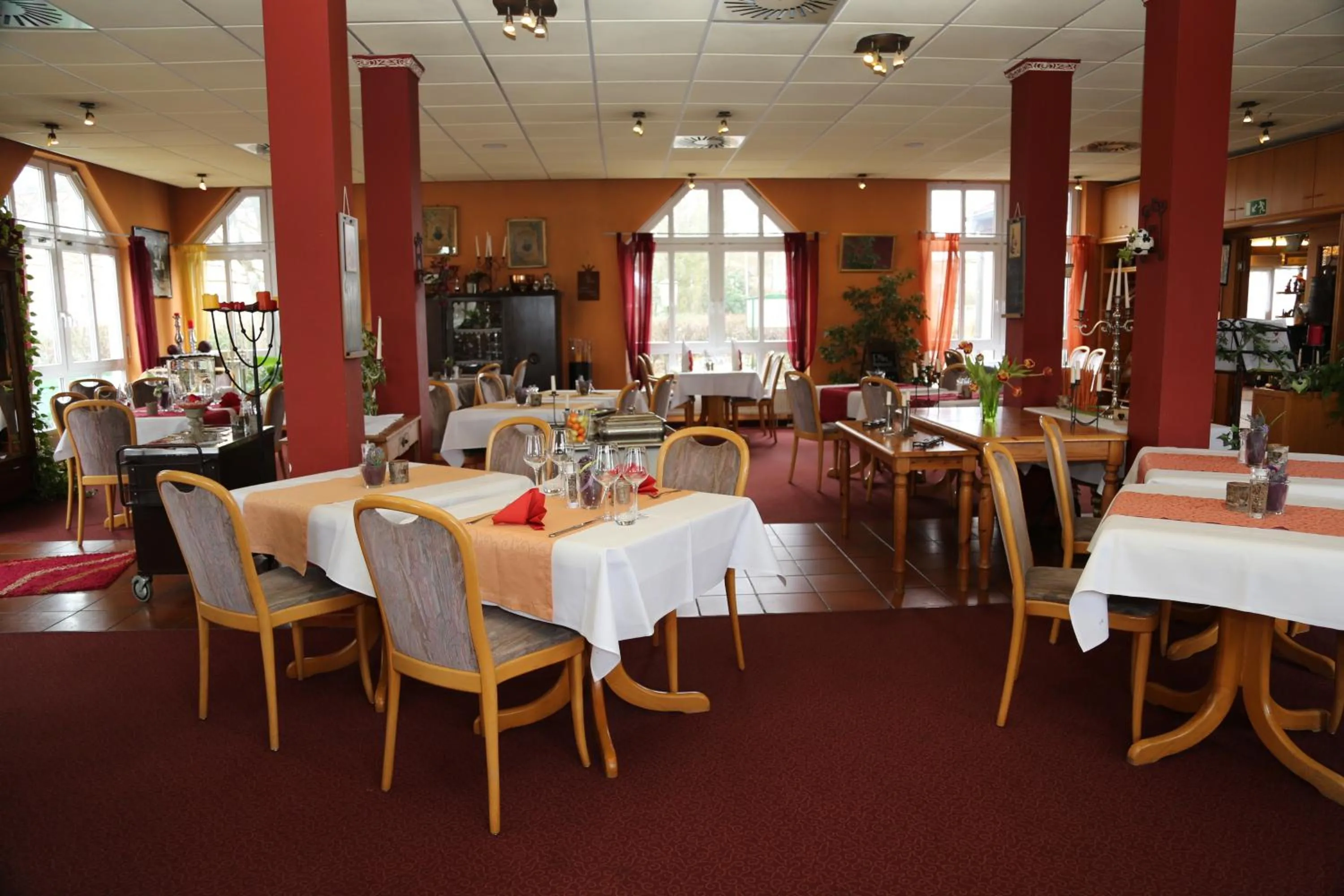Restaurant/places to eat in Hotel Taunus Residence