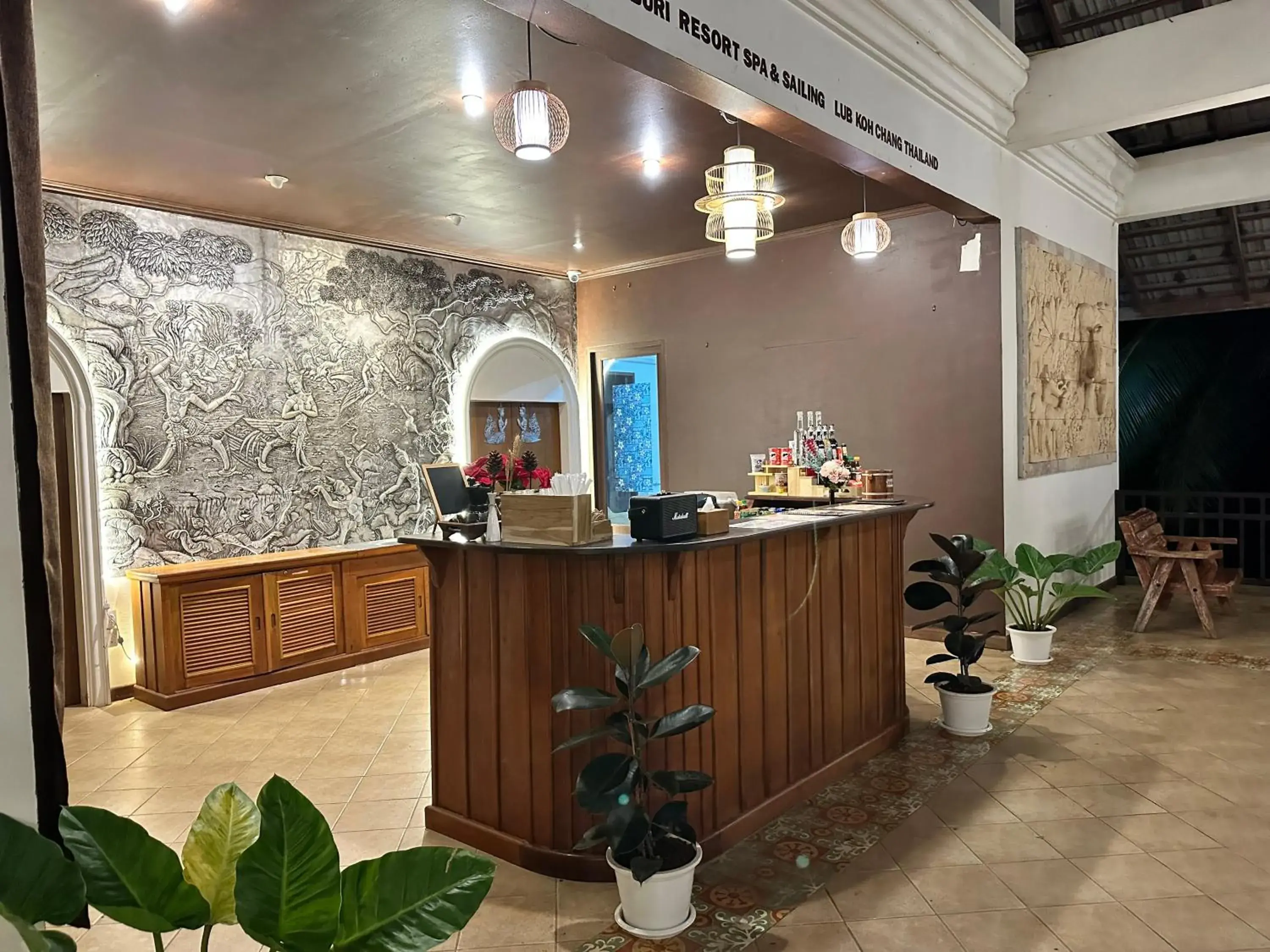 Restaurant/places to eat in Kooncharaburi Resort - Koh Chang Restaurant/places to eat in Kooncharaburi Resort - Koh Chang