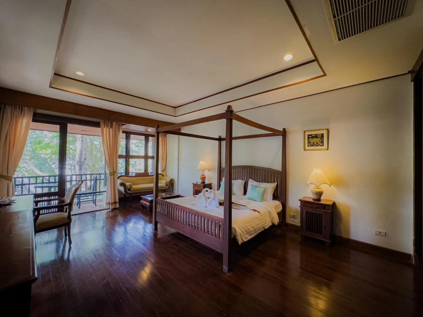 Bed in Kooncharaburi Resort - Koh Chang