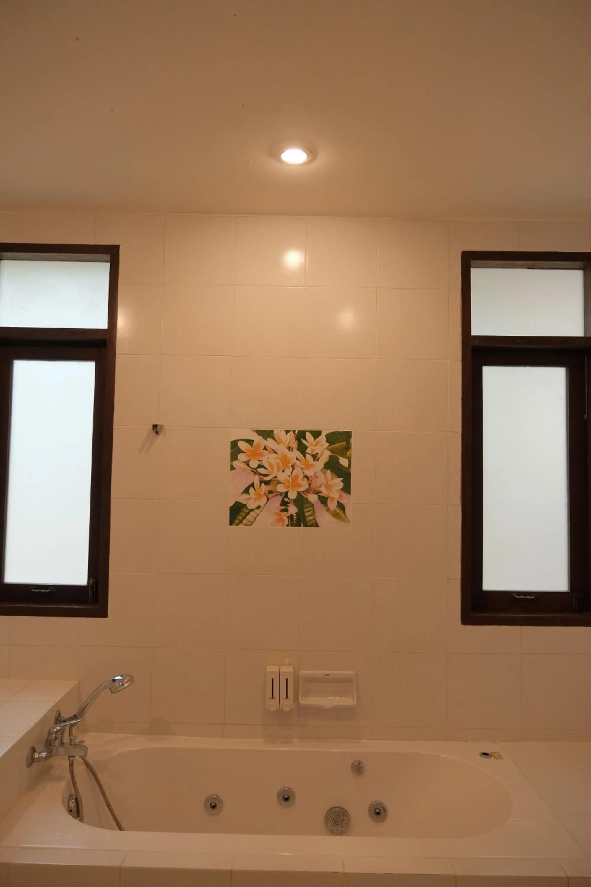 Bathroom in Kooncharaburi Resort - Koh Chang