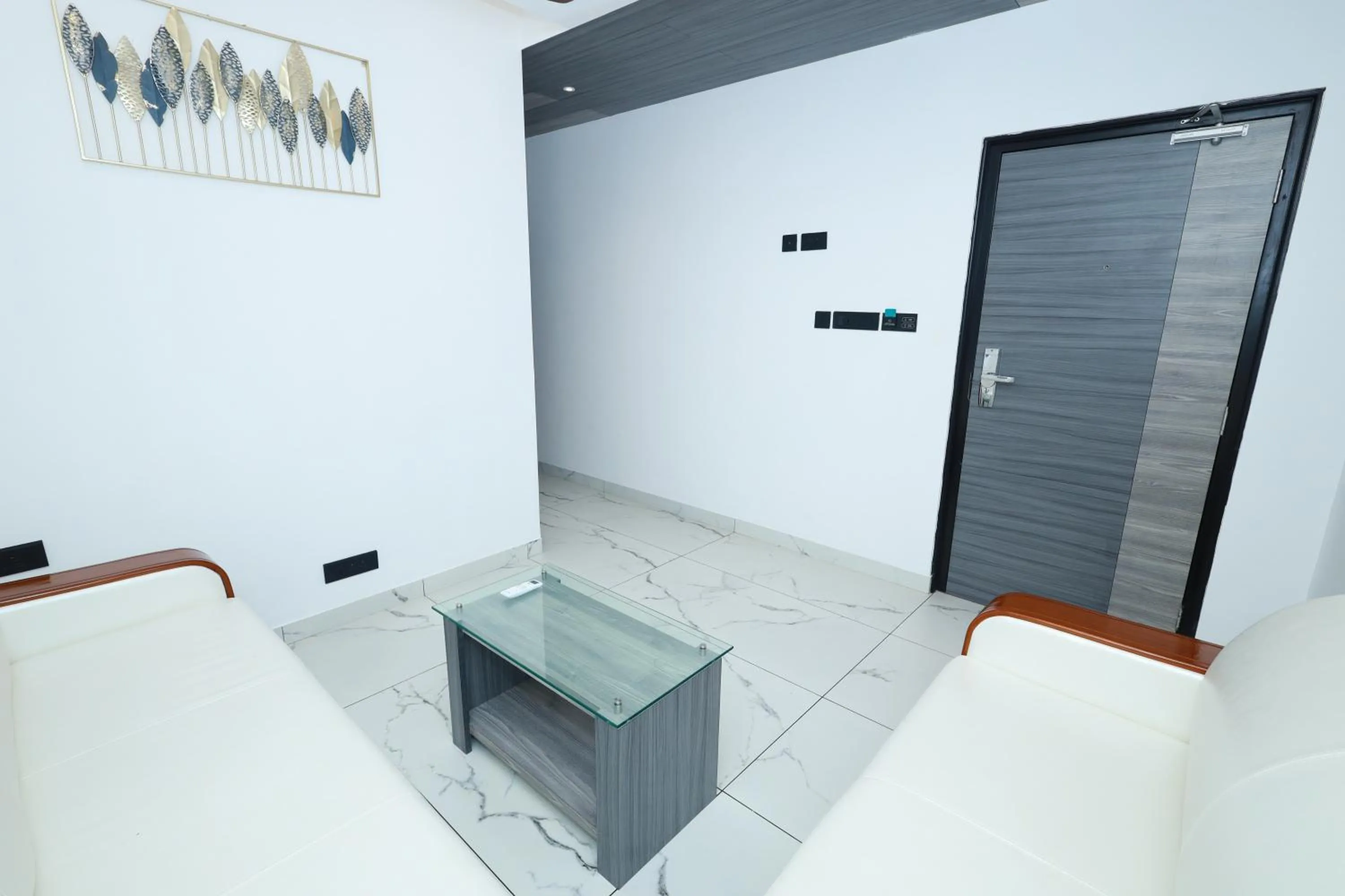 Seating area in Goodland Elegance