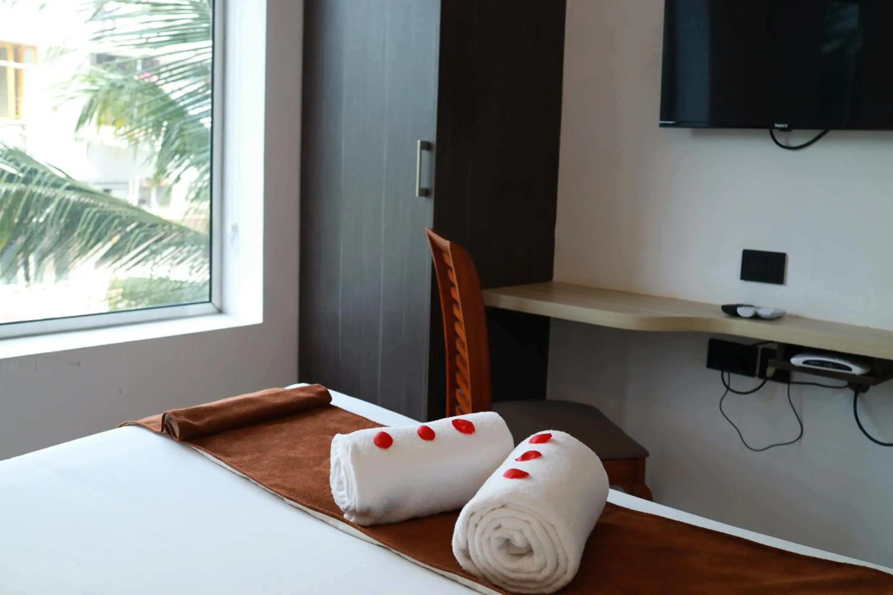 towels, Bed in Goodland Elegance towels, Bed in Goodland Elegance