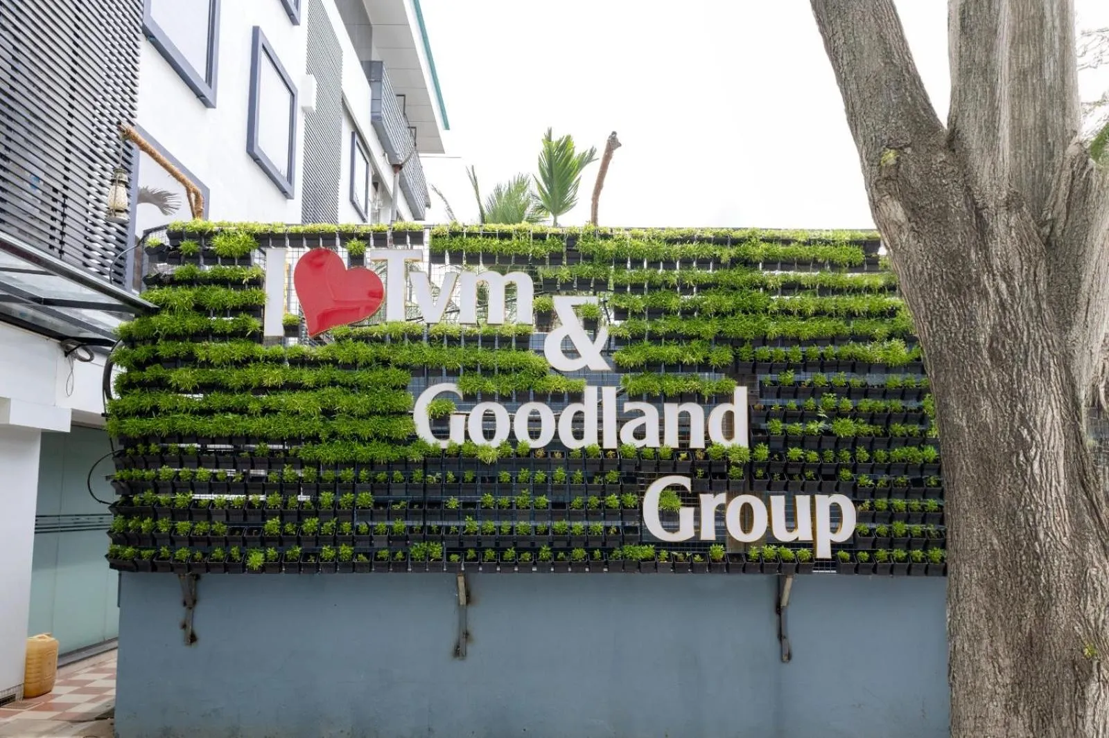 Property logo or sign in Goodland Elegance