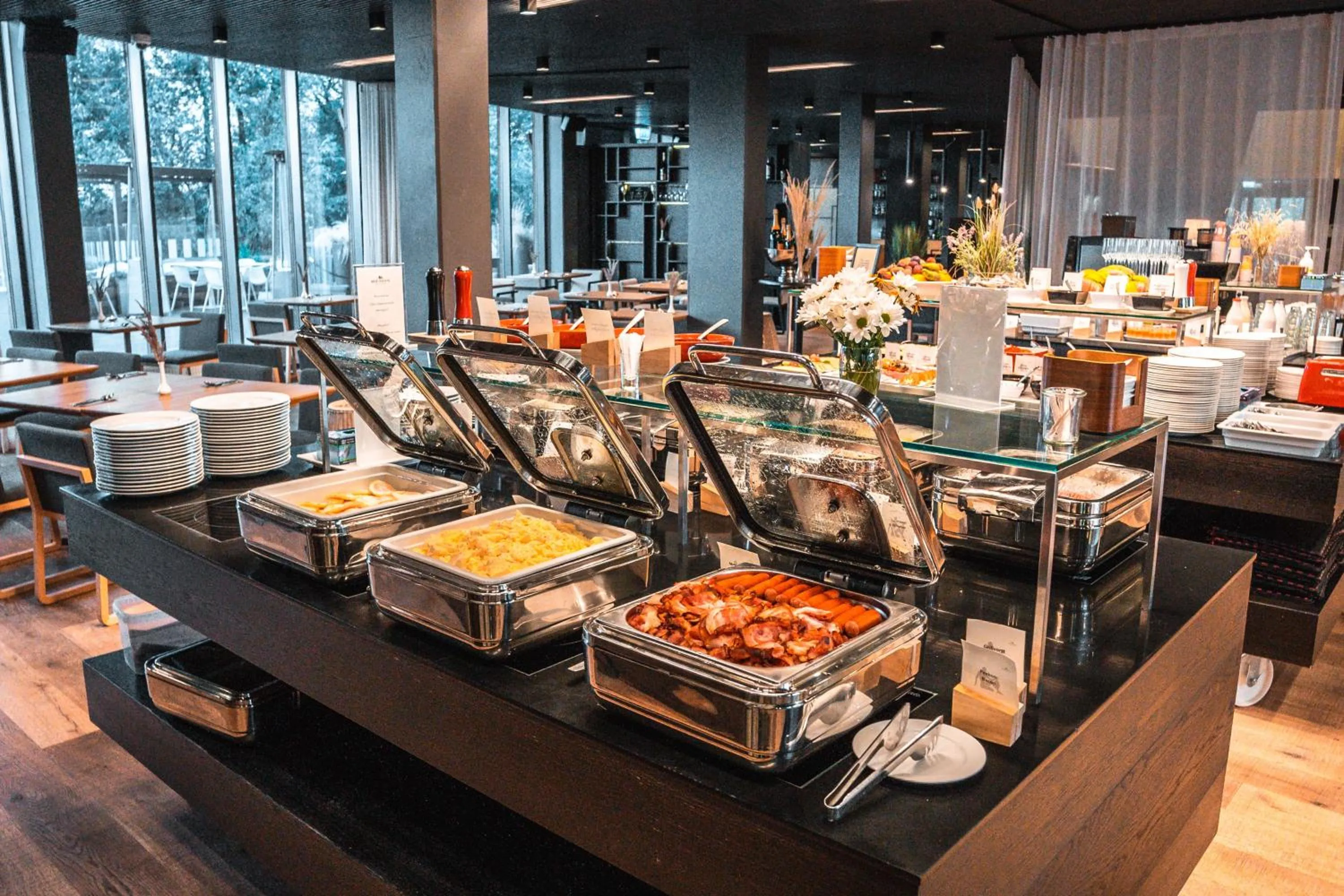 Buffet breakfast in Hedon Spa & Hotel