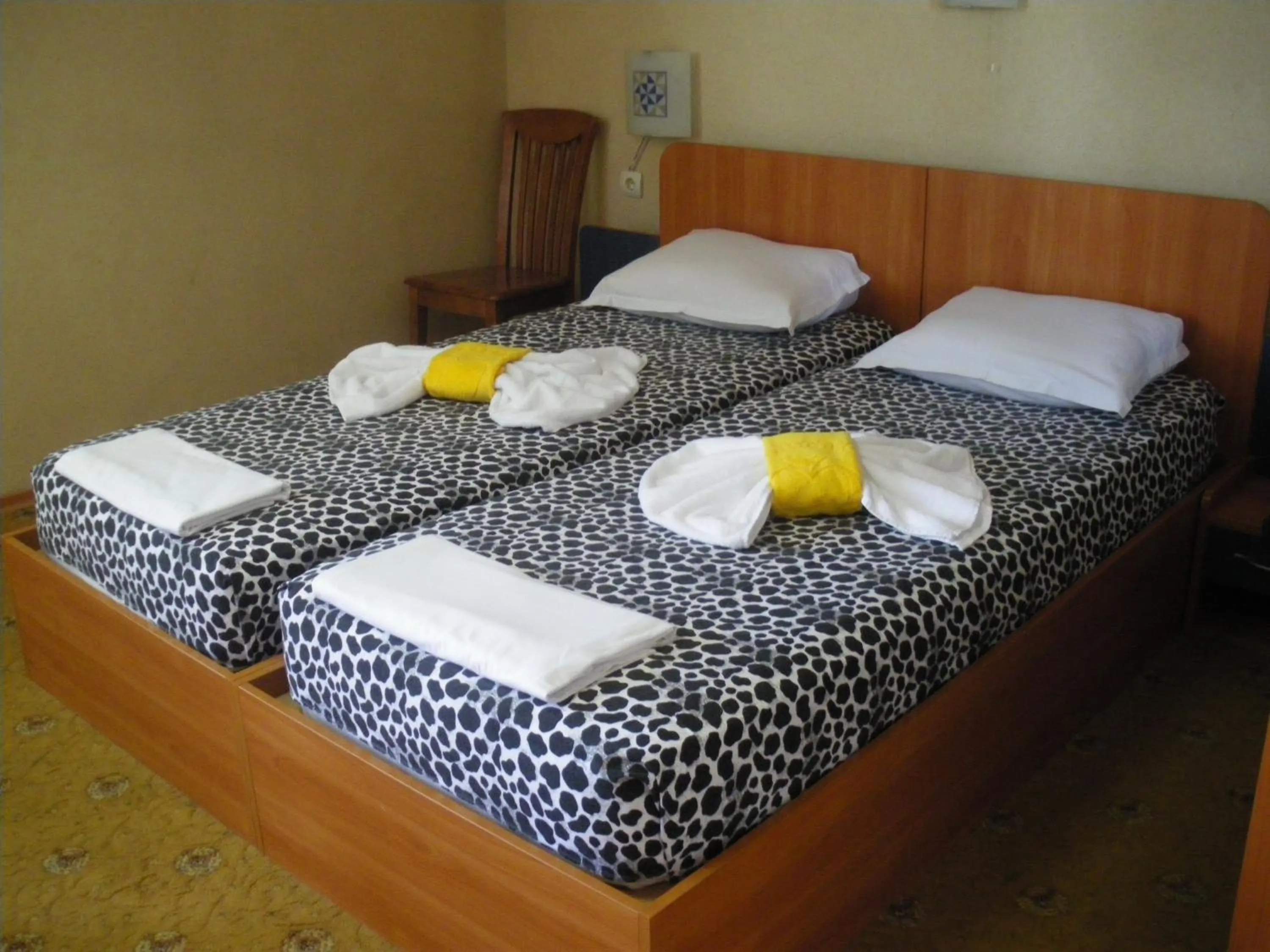 Bed in Brani Family Hotel