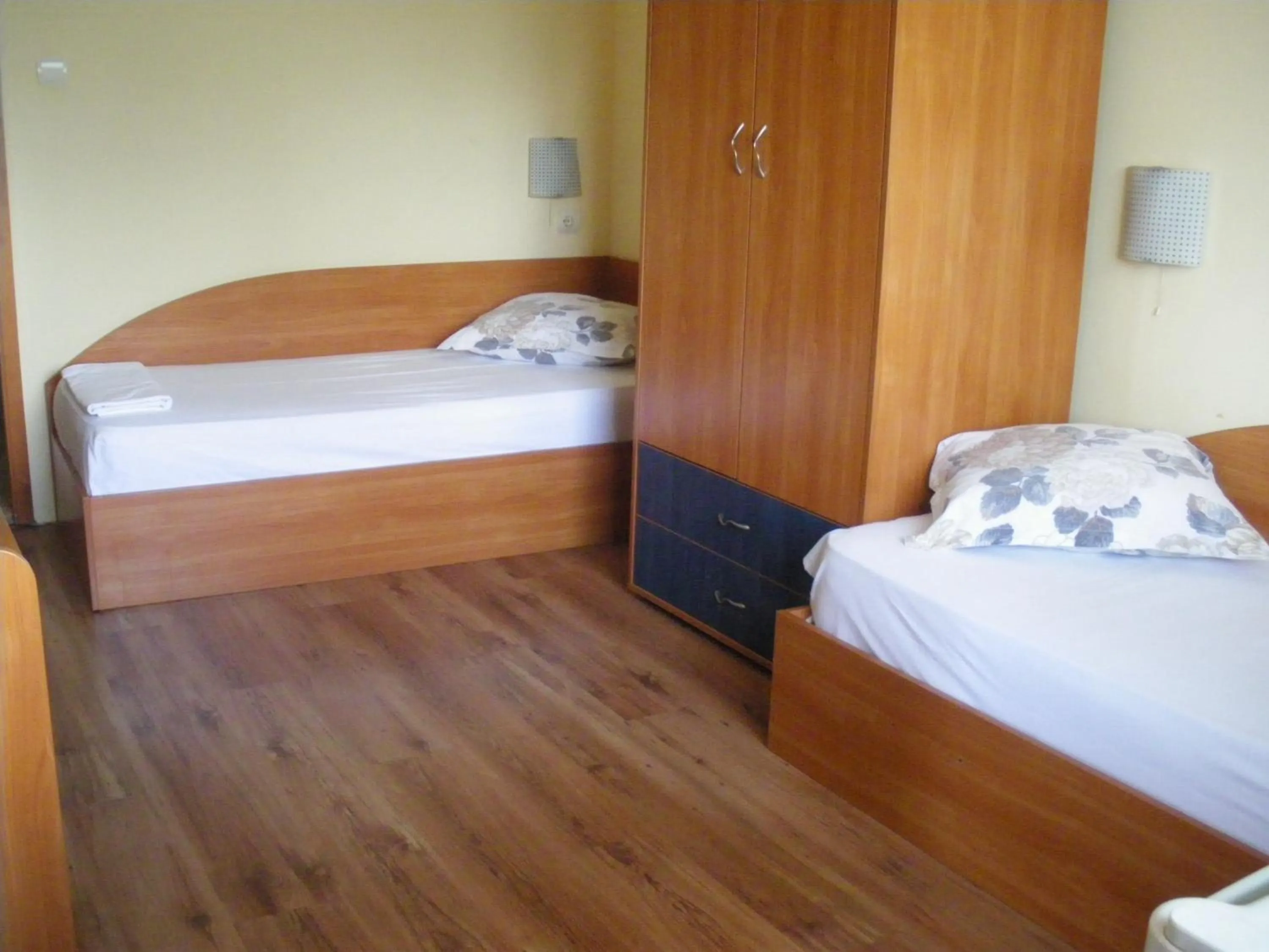 Bed in Brani Family Hotel