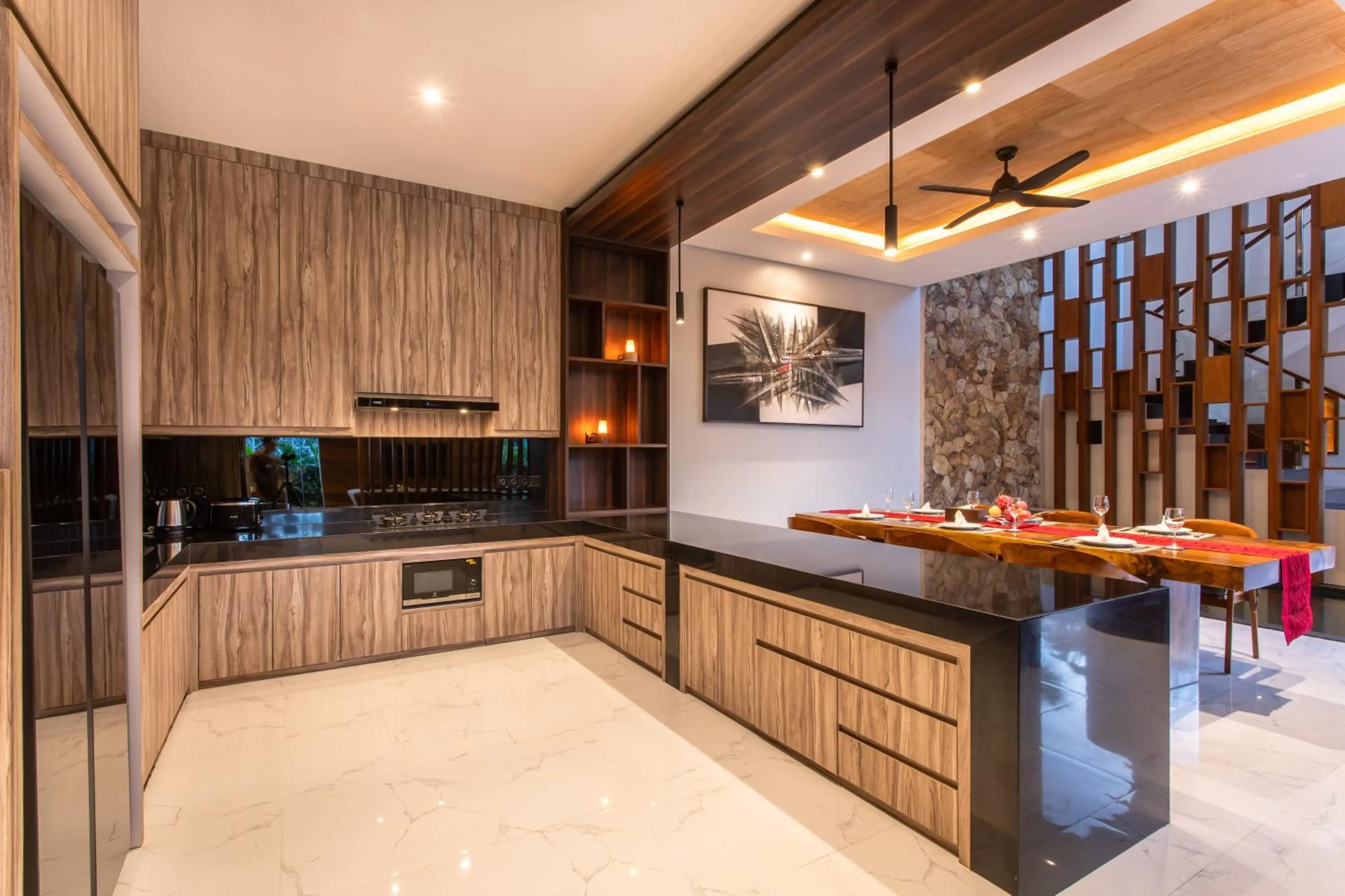 Kitchen or kitchenette in The Amarta Villa