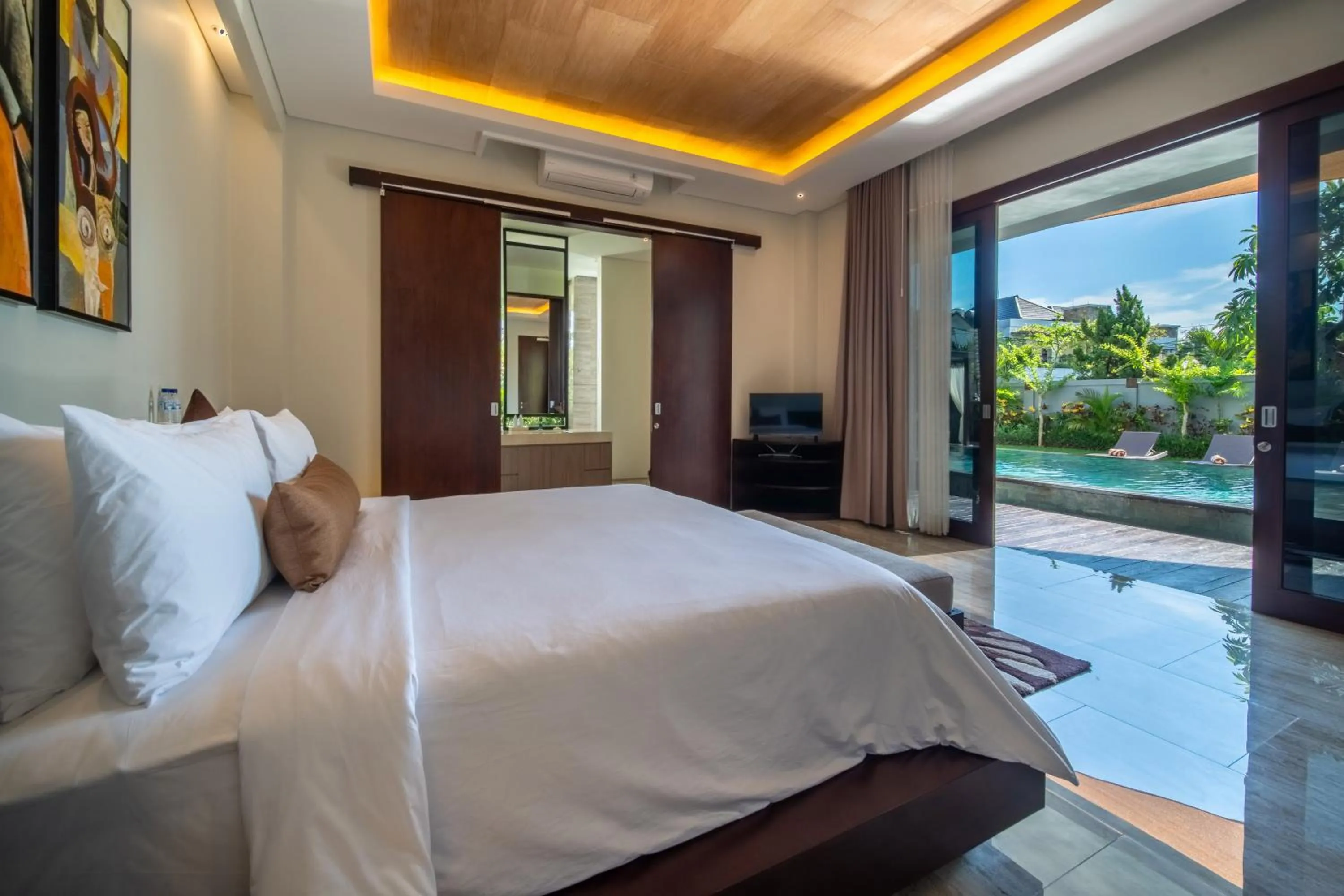 Bedroom, Bed in The Amarta Villa