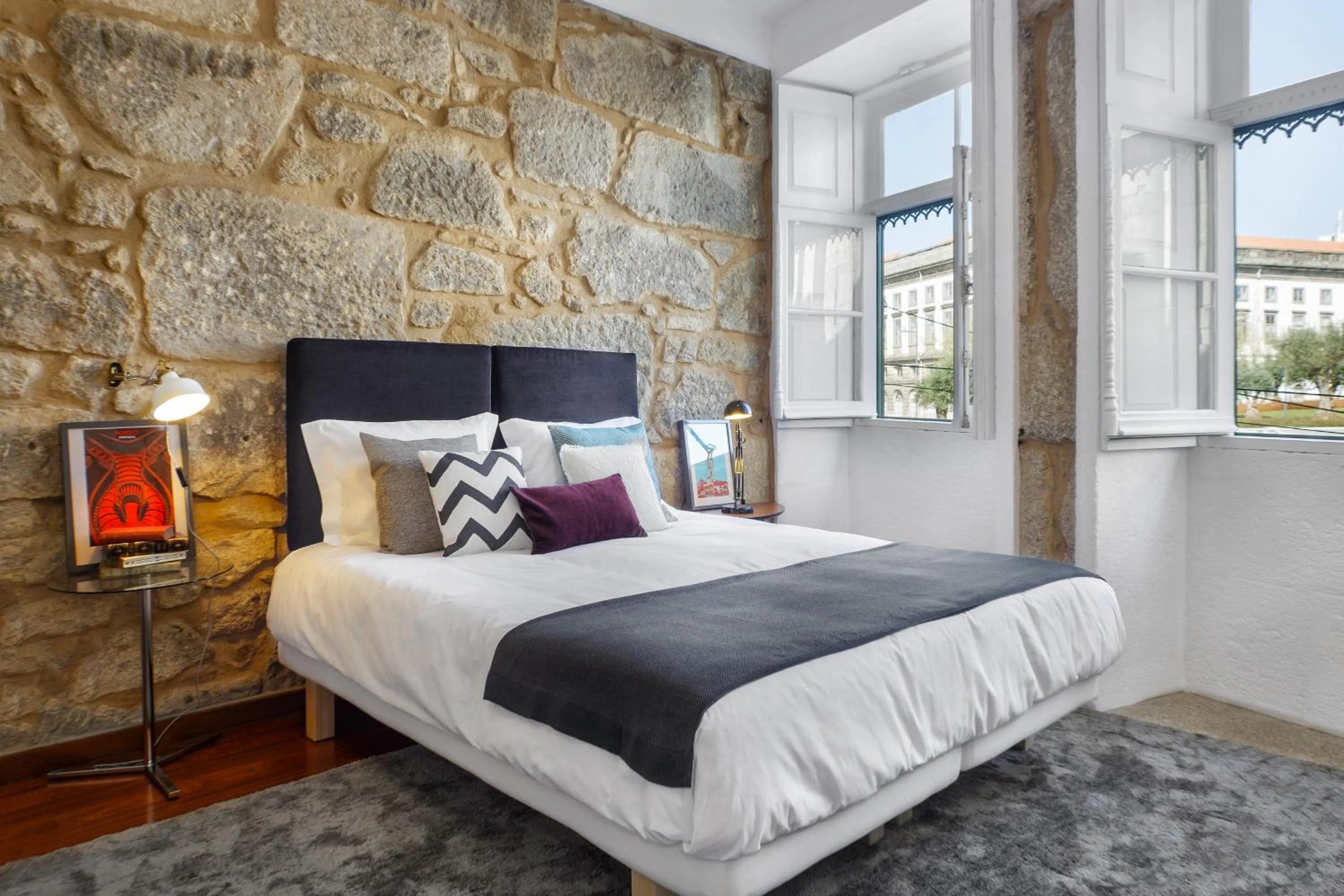 Bedroom, Bed in Oporto Chic & Cozy Studio Apartments
