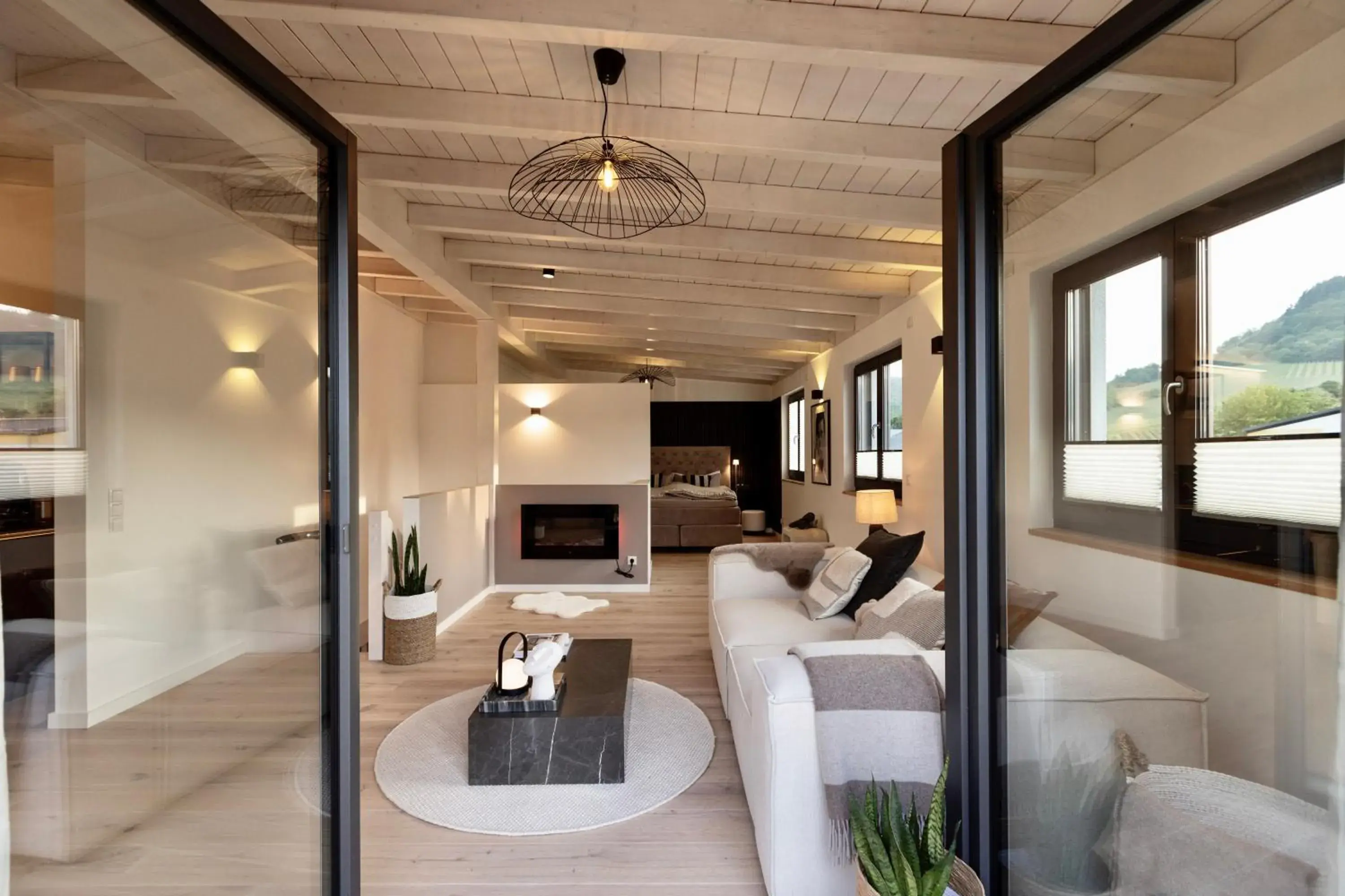 LOFT19 Neu Design Luxus Maisonette Balkon für 2 Personen LOFT19 Neu Design Luxus Maisonette Balkon für 2 Personen