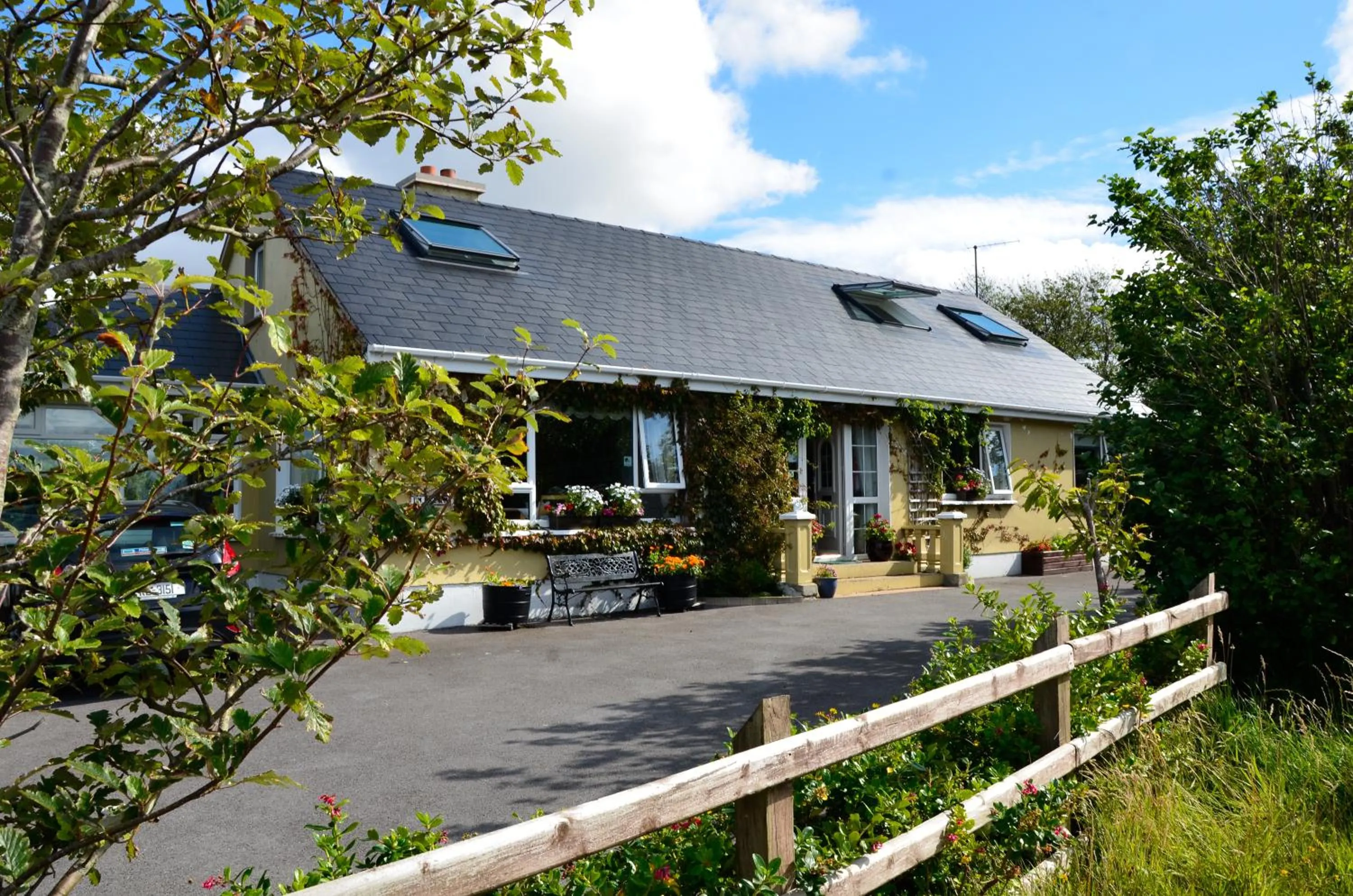 Neighbourhood in Inisean Ocean View