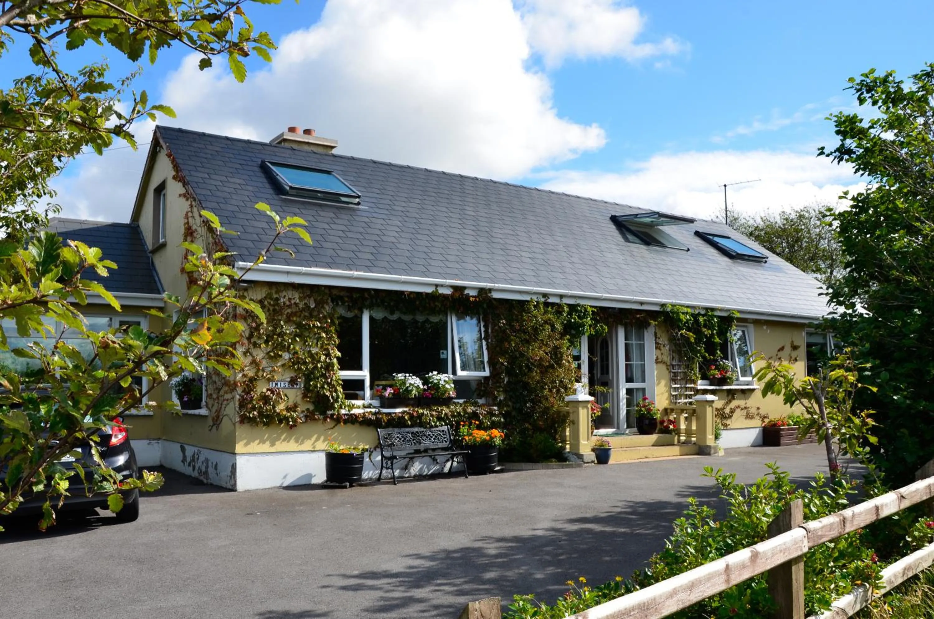 Neighbourhood in Inisean Ocean View