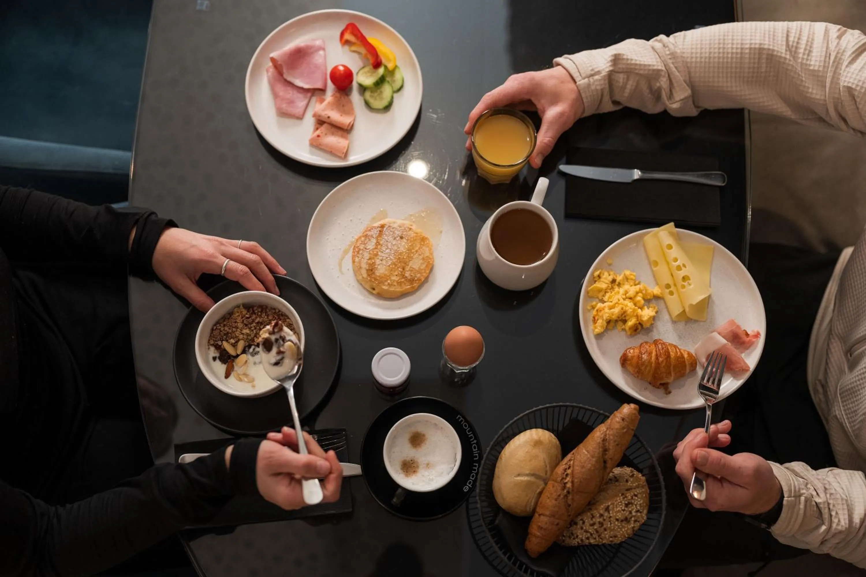 Breakfast in The House Zell am See