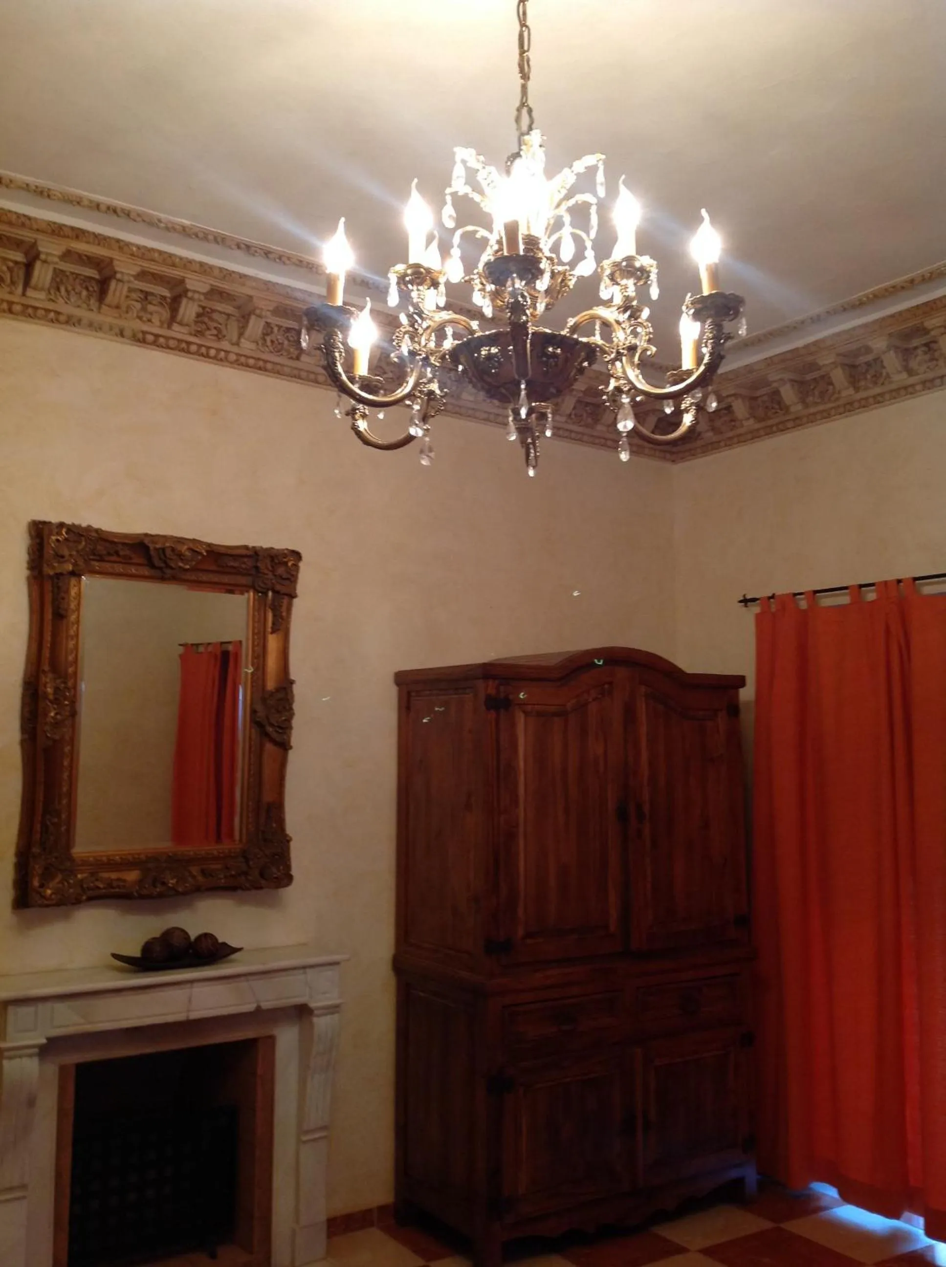 Decorative detail in Hotel Julio