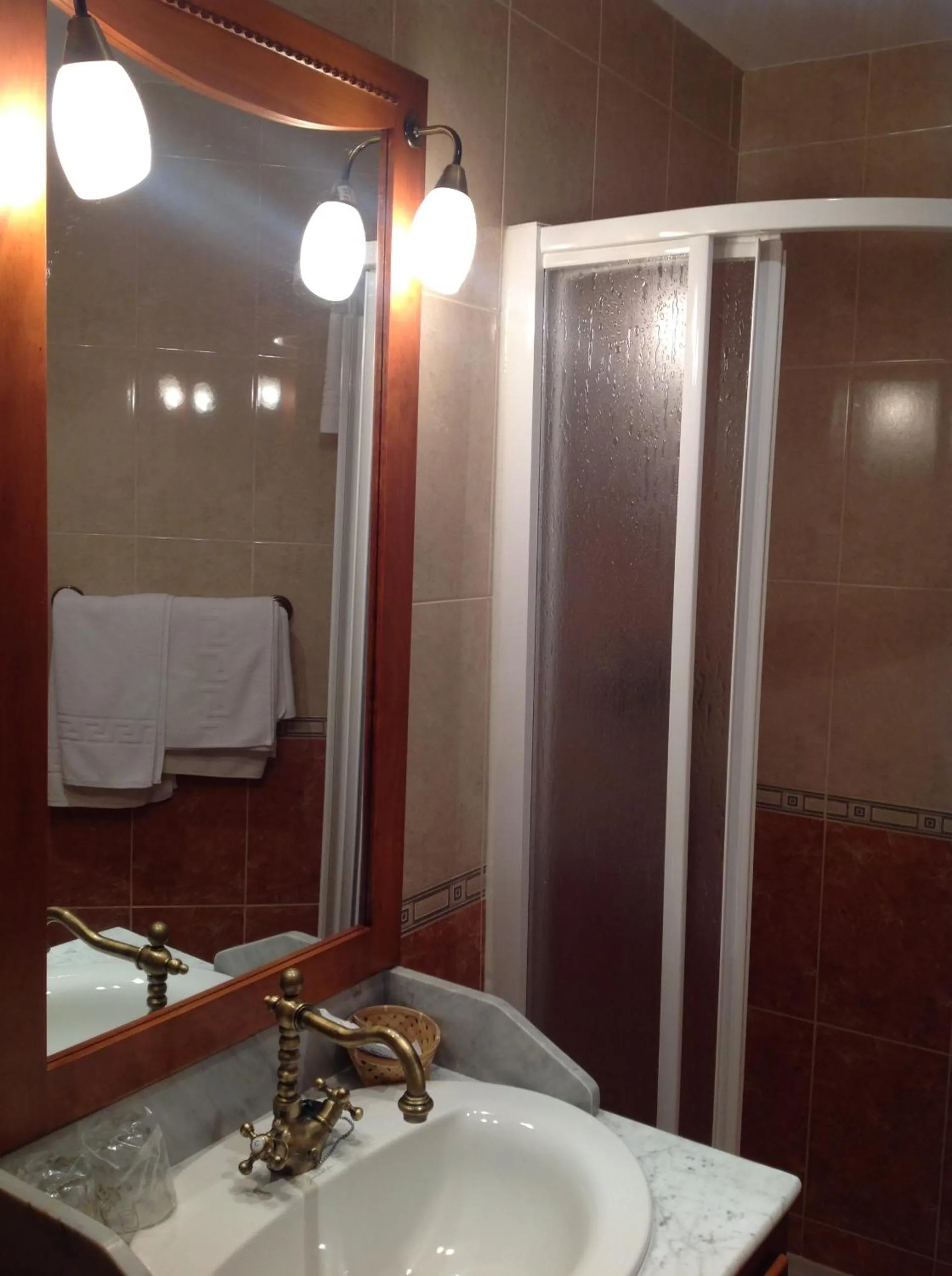 Bathroom in Hotel Julio