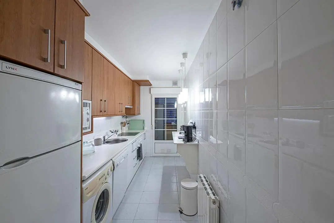 Kitchen or kitchenette in Apartamento Tíbula Sur Parking