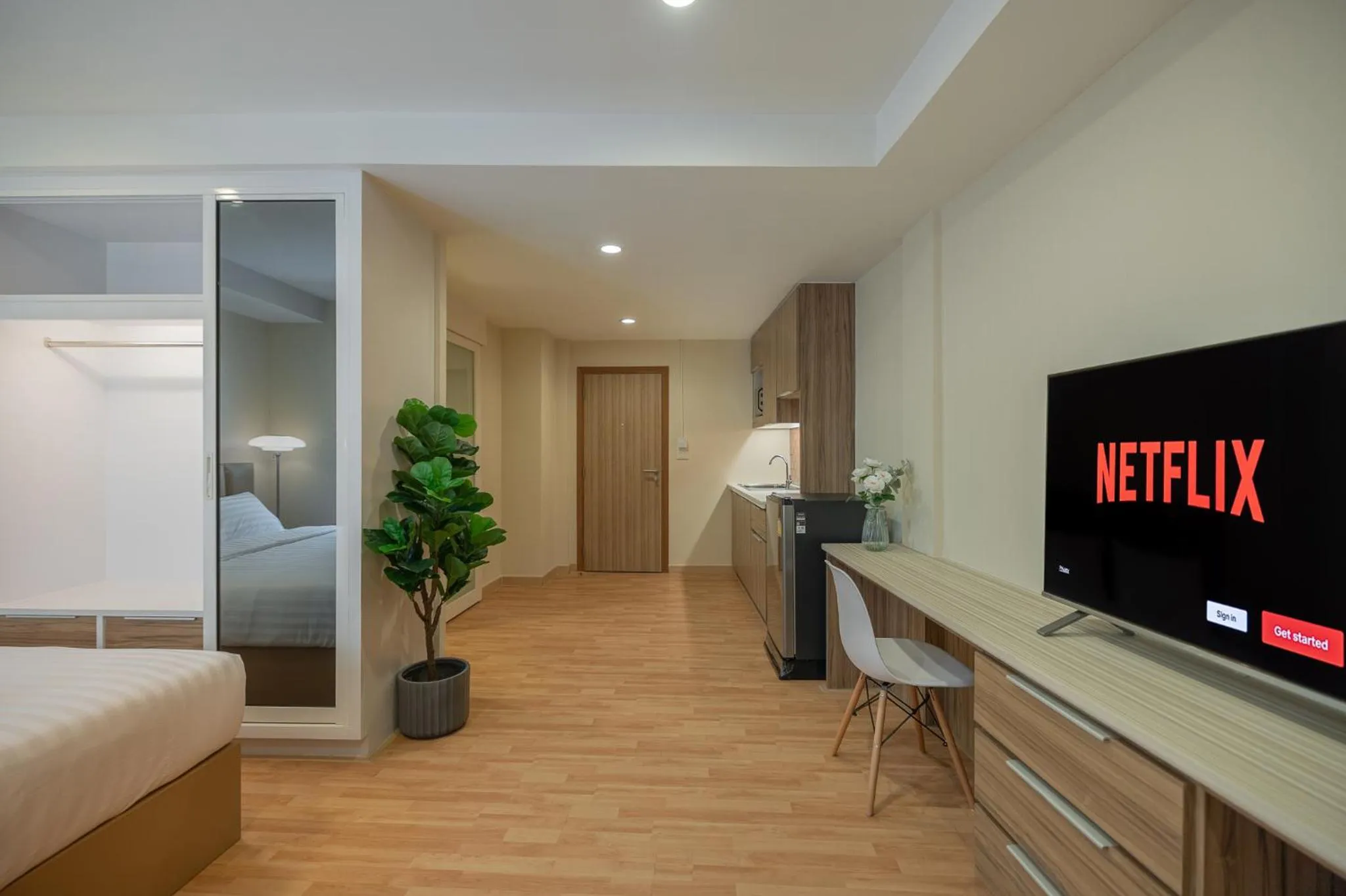 TV and multimedia, Bed in Exoresidence The Heart of Chinatown