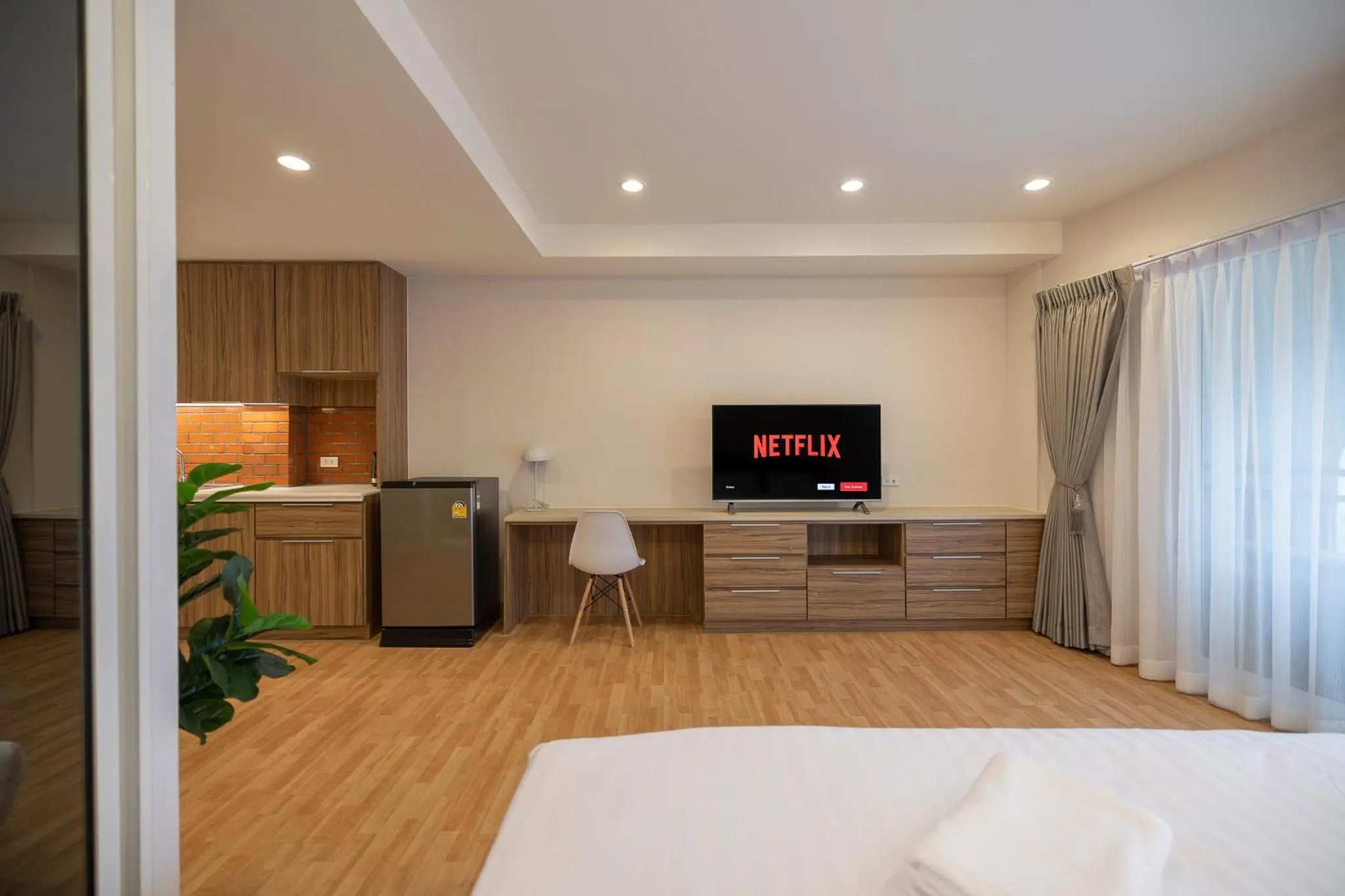 Photo of the whole room, Bed in Exoresidence The Heart of Chinatown