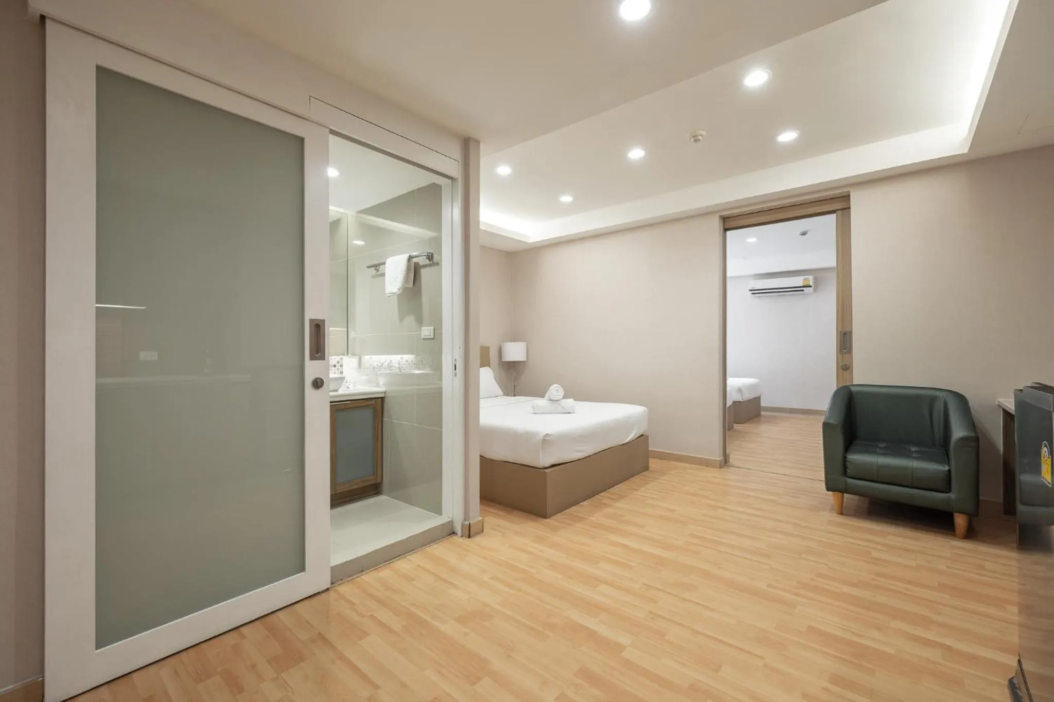 Bedroom, Bed in Exoresidence The Heart of Chinatown