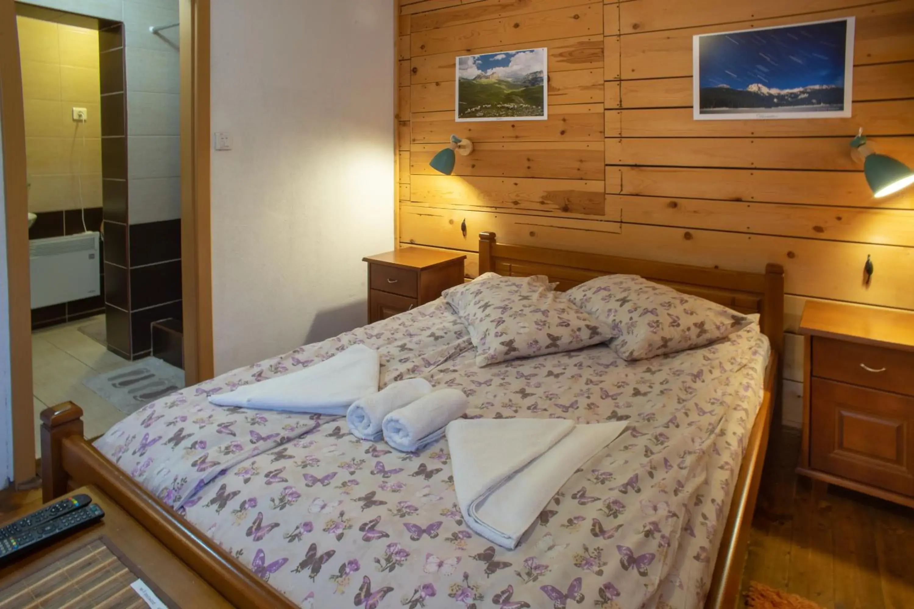 Studio - single occupancy in Apartments Peaks Studio - single occupancy in Apartments Peaks