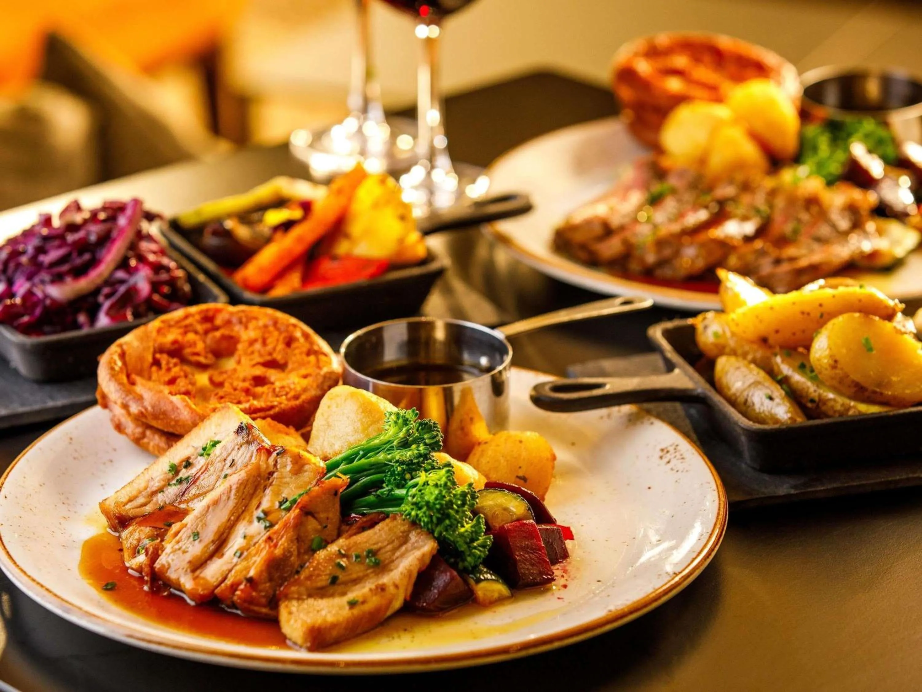 Restaurant/places to eat in Mercure Cardiff North Hotel