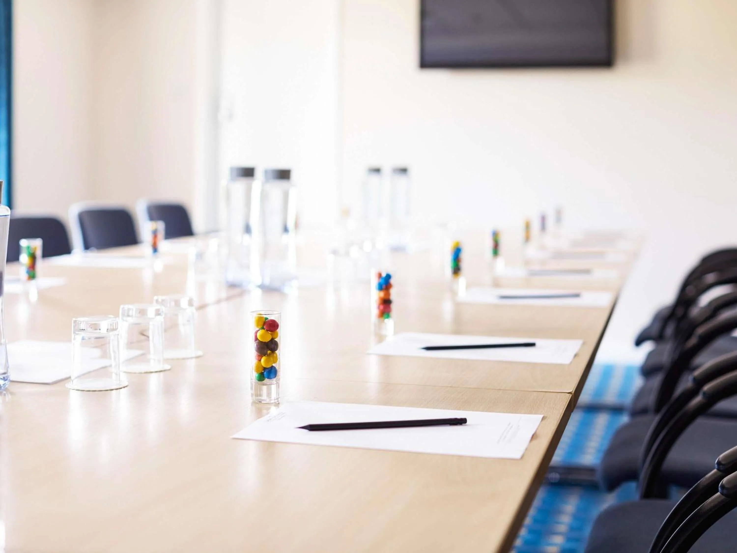 Meeting/conference room in Mercure Cardiff North Hotel