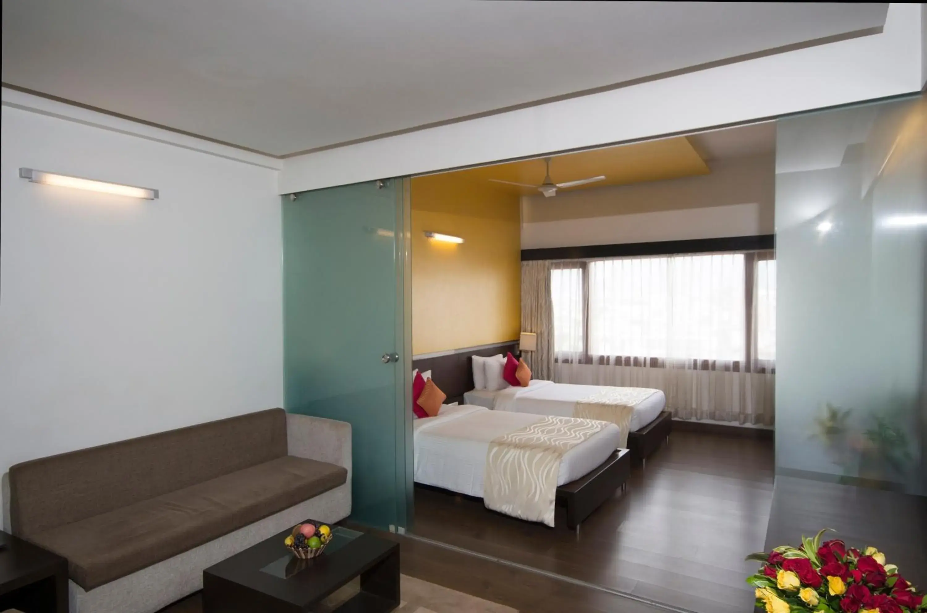 Deluxe Suite in Dolphin Hotel Deluxe Suite in Dolphin Hotel