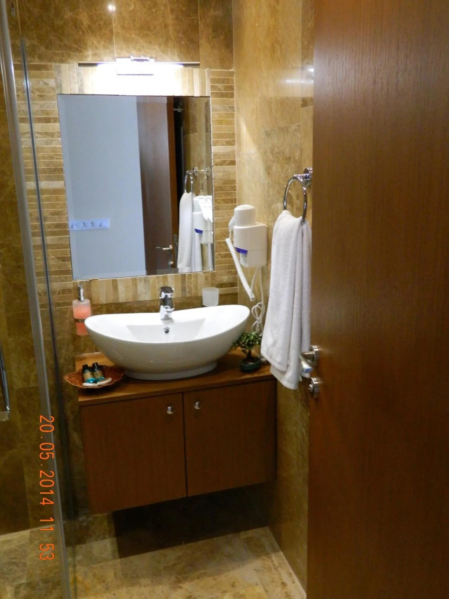 Bathroom in Liona Hotel & SPA