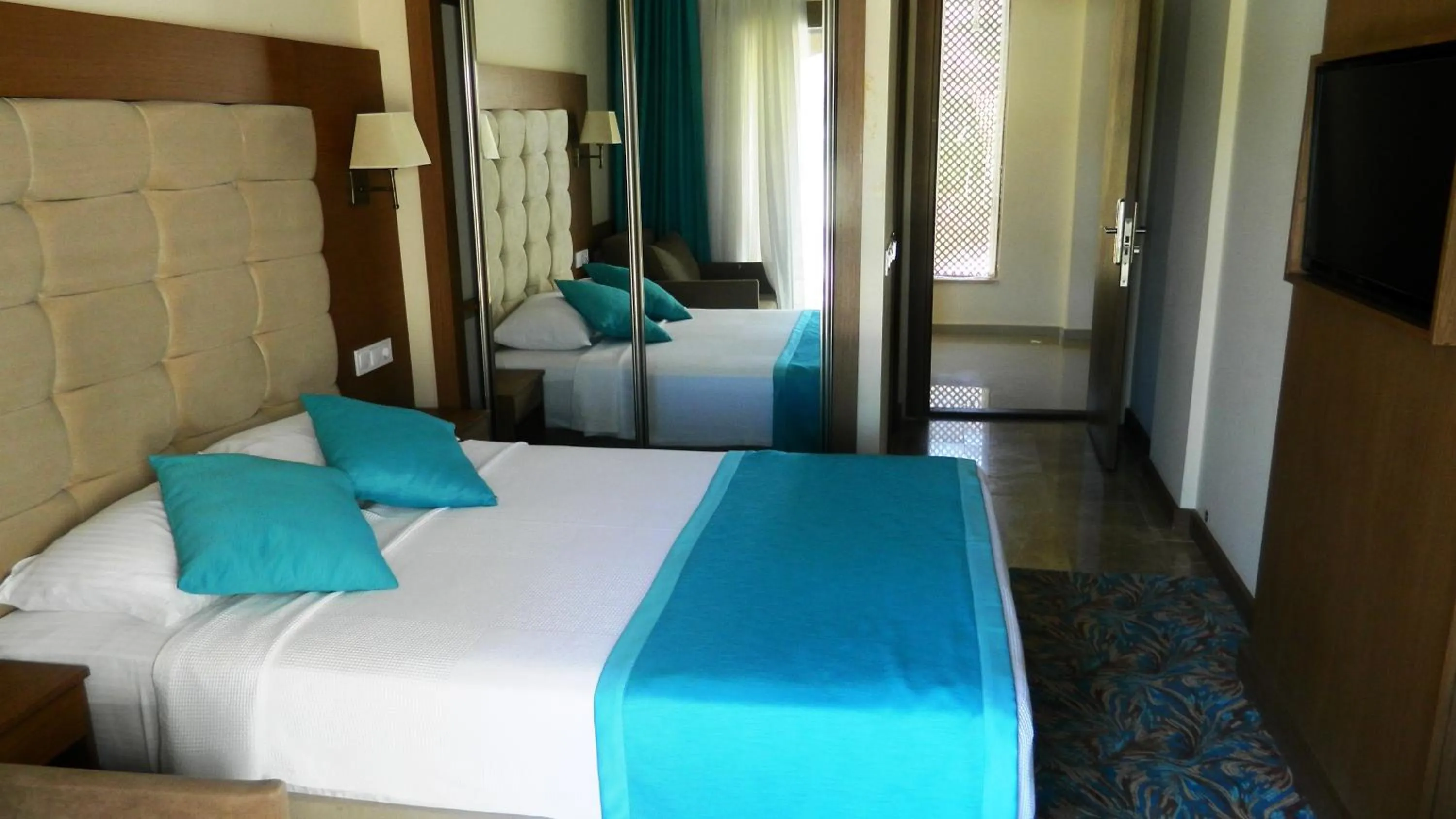 Photo of the whole room, Bed in Liona Hotel & SPA