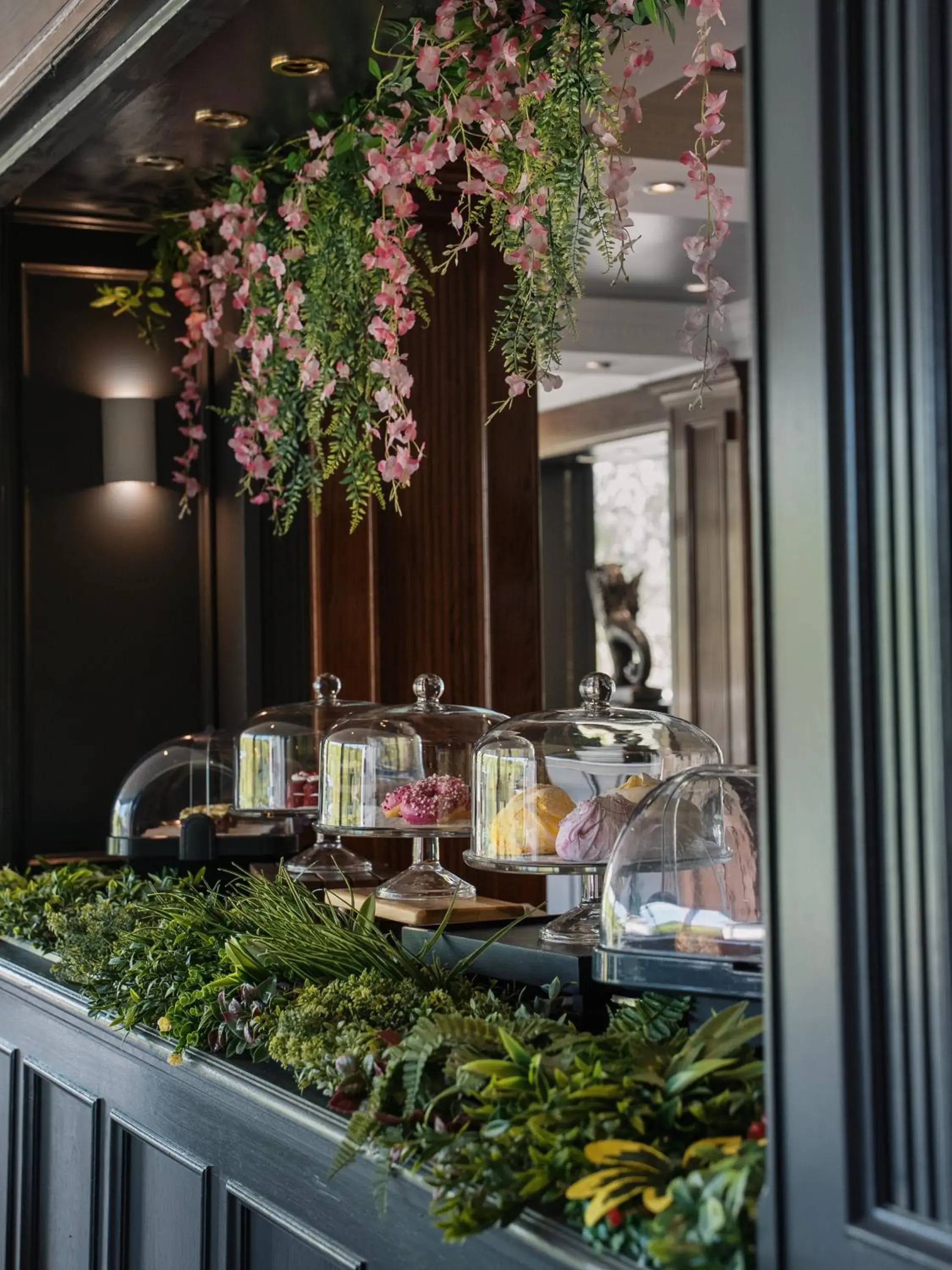 Lounge or bar in The Copthorne Hotel Cardiff Lounge or bar in The Copthorne Hotel Cardiff