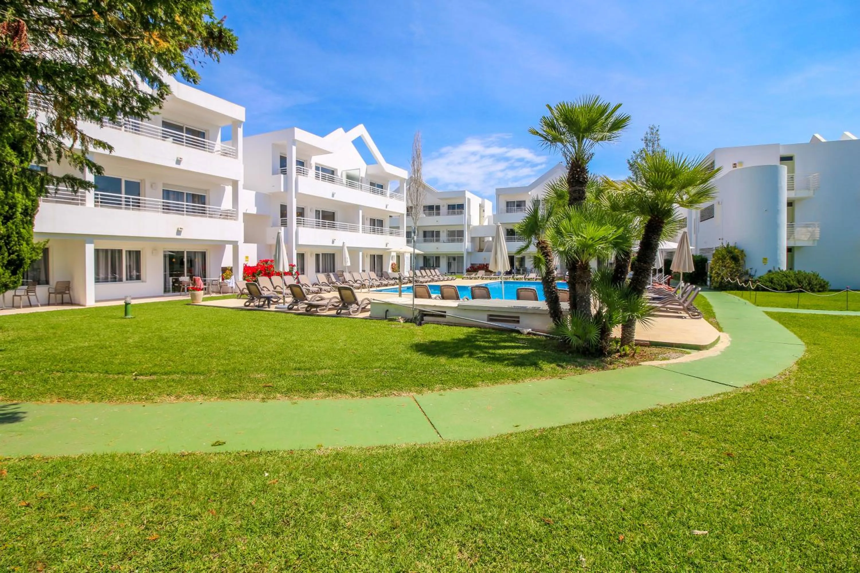 Garden in Duvabitat Apartments