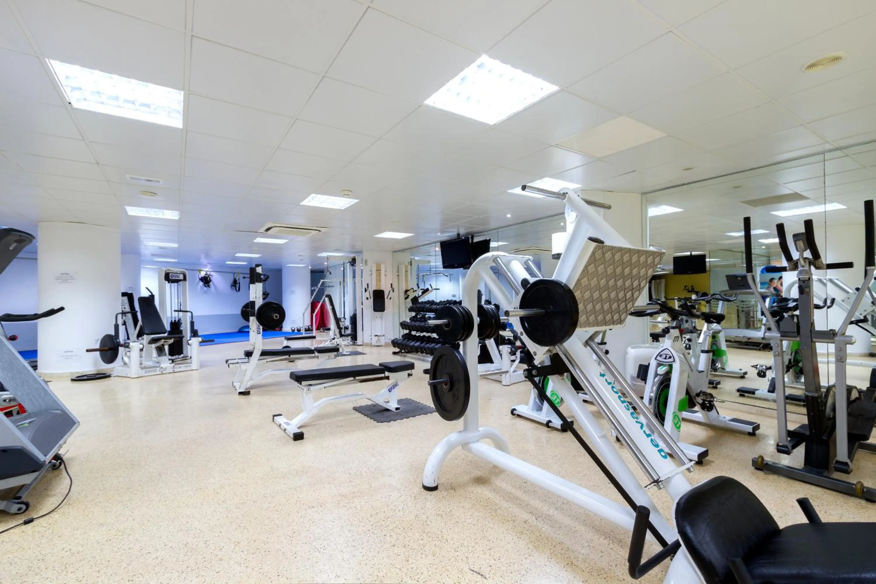 Fitness centre/facilities in Duvabitat Apartments