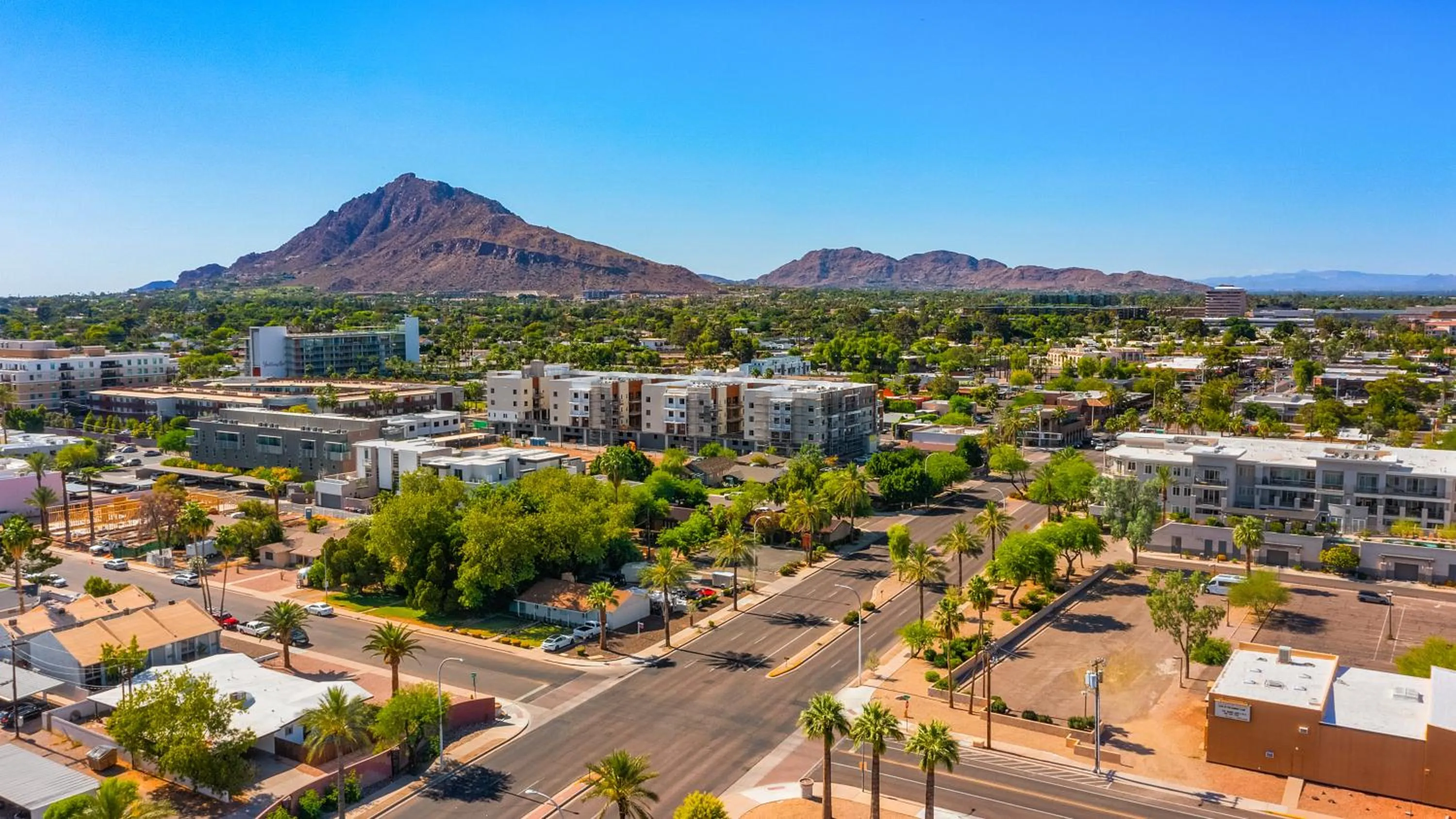 Neighbourhood in Heart of Old Town Scottsdale - walk to nightlife