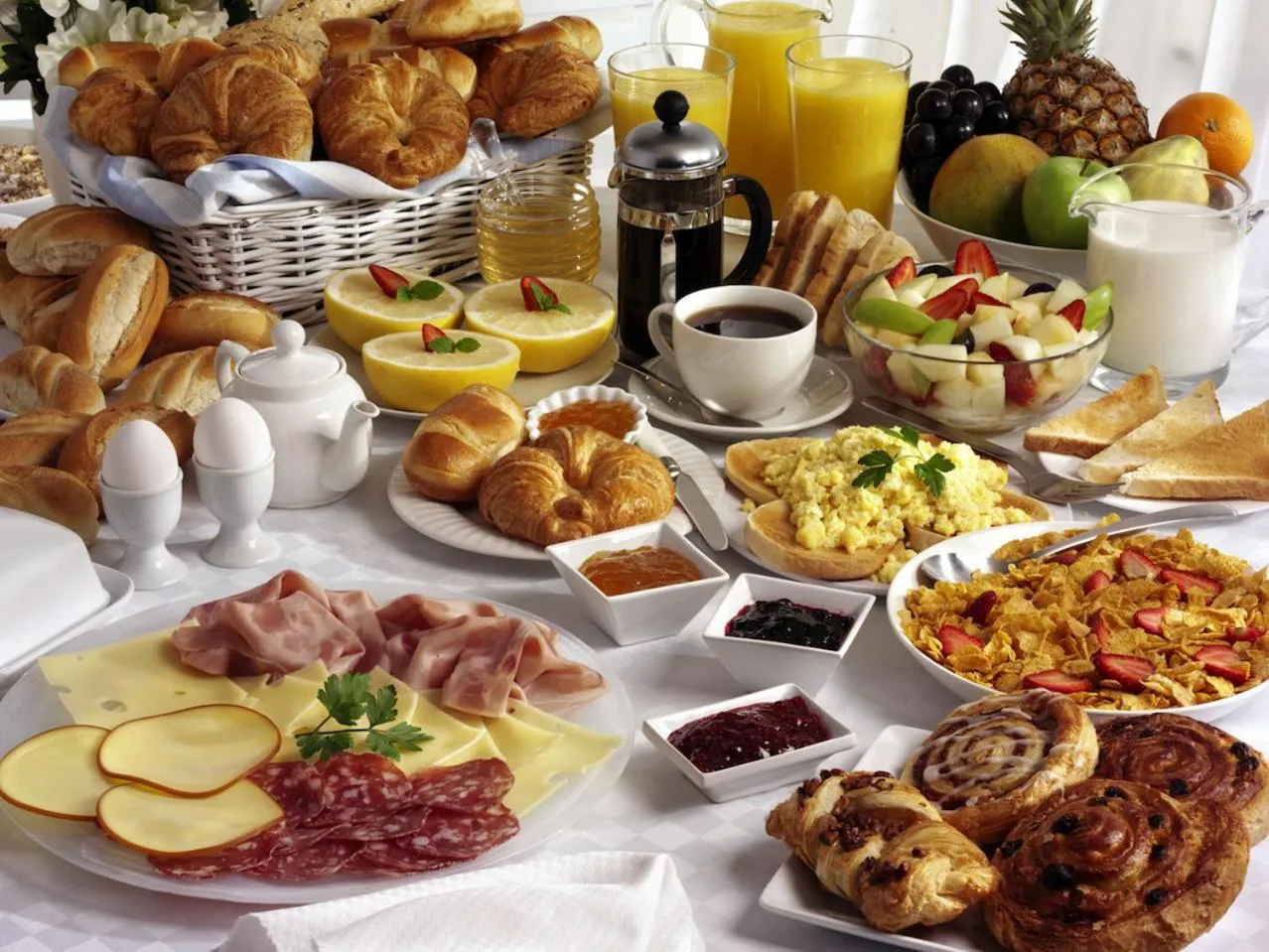 Food and drinks in Grand Concerto Hotel