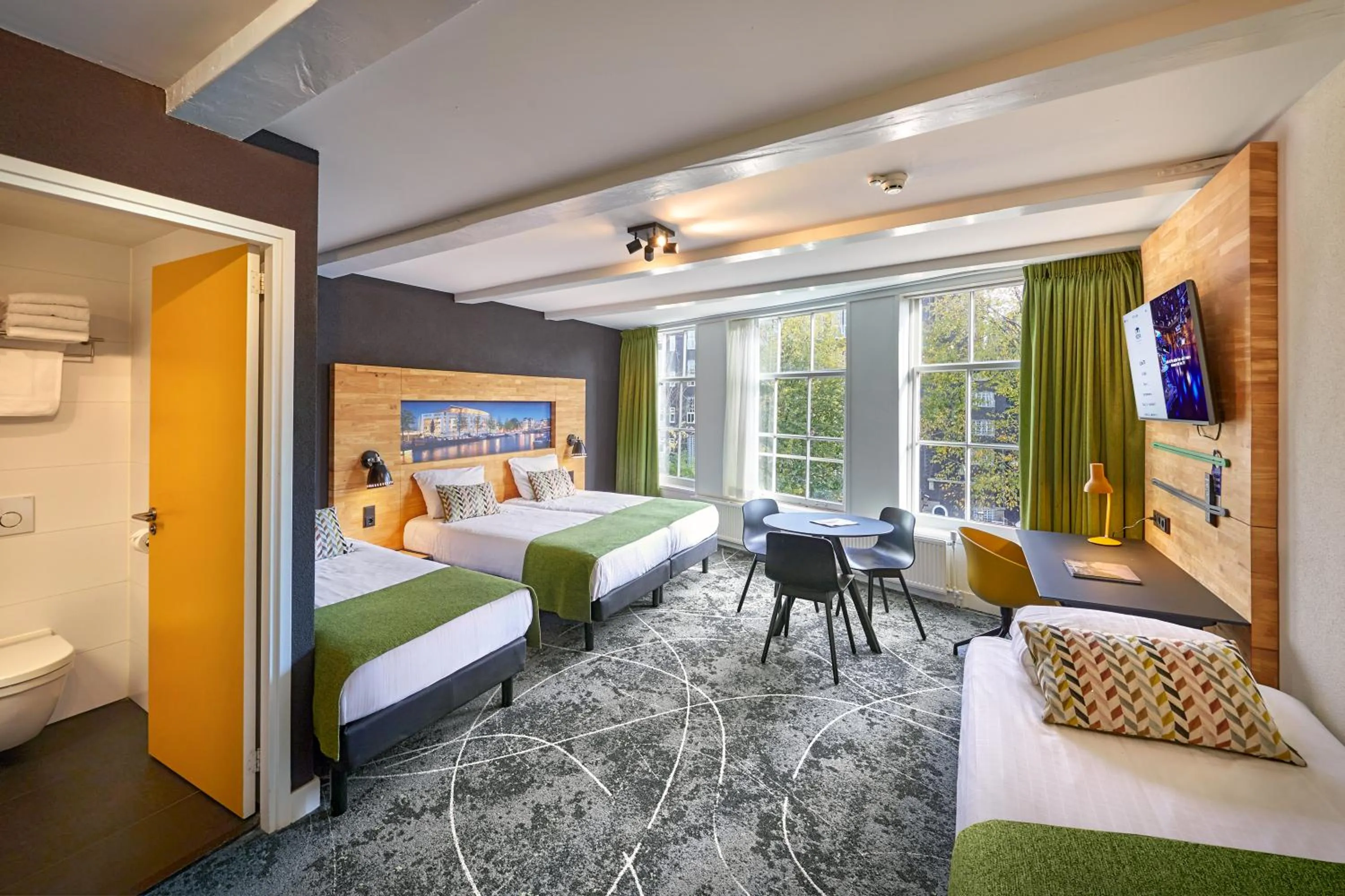 Photo of the whole room, Bed in Nova Hotel