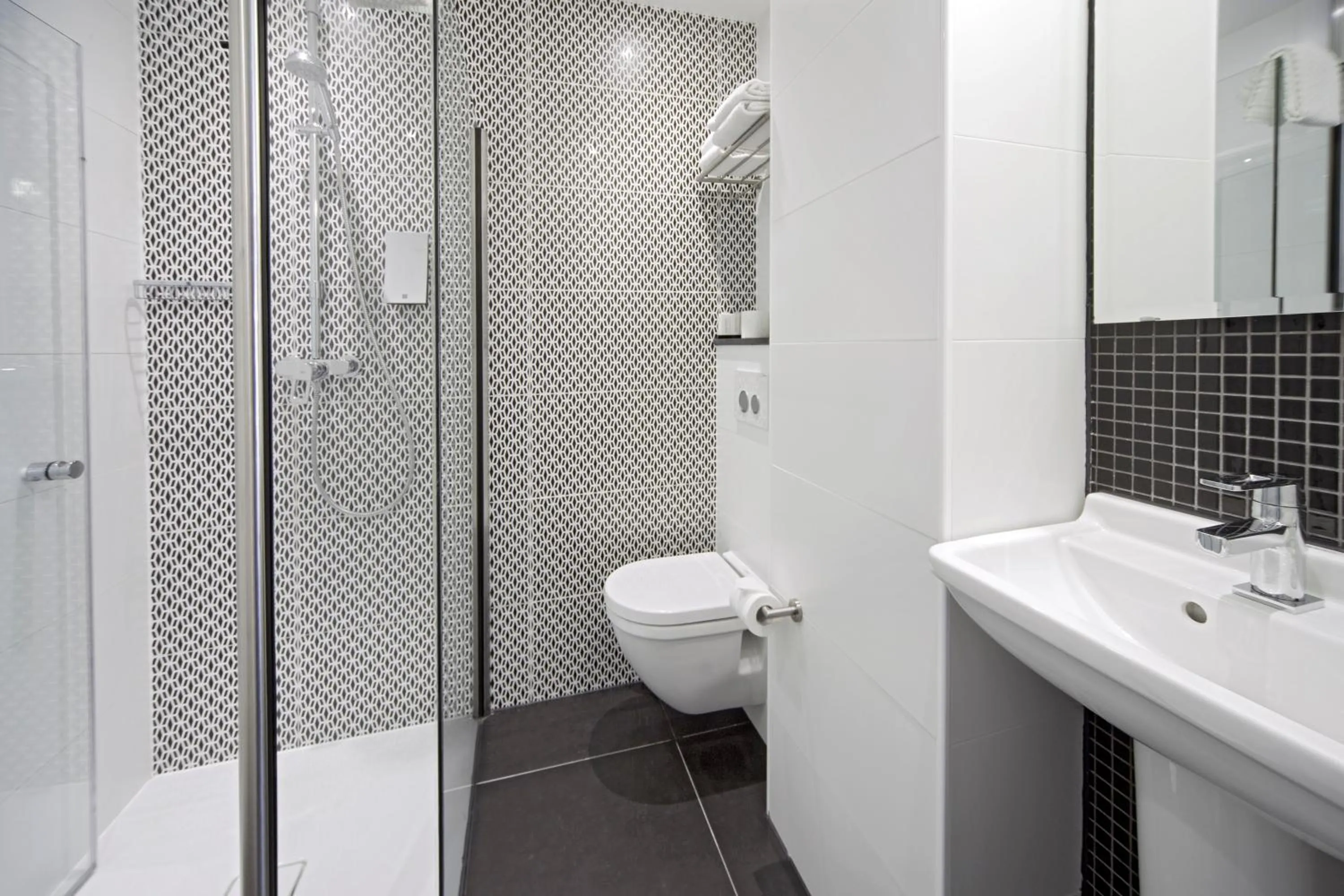 Bathroom in Nova Hotel