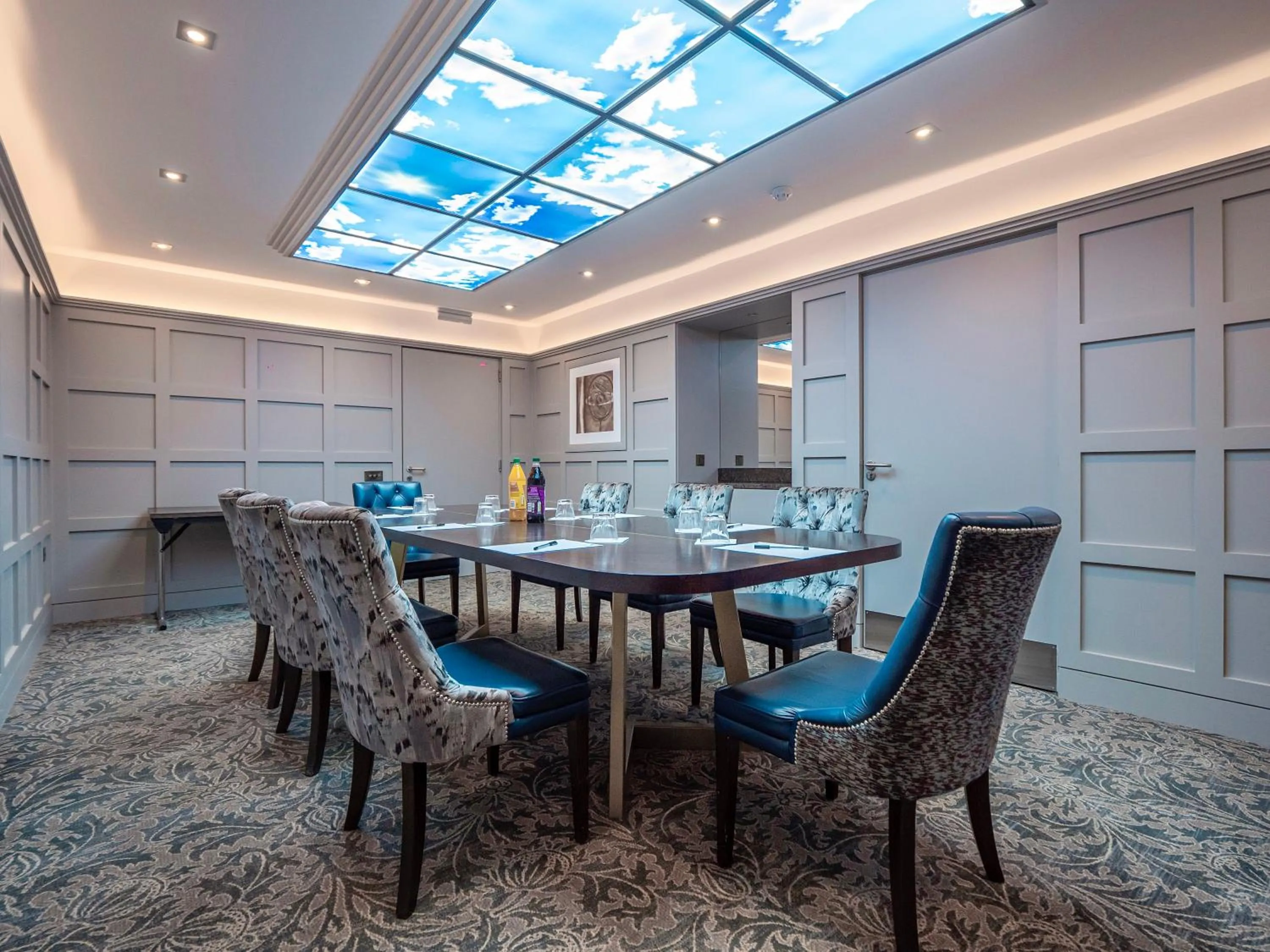 Meeting/conference room in The Fenwick Hotel