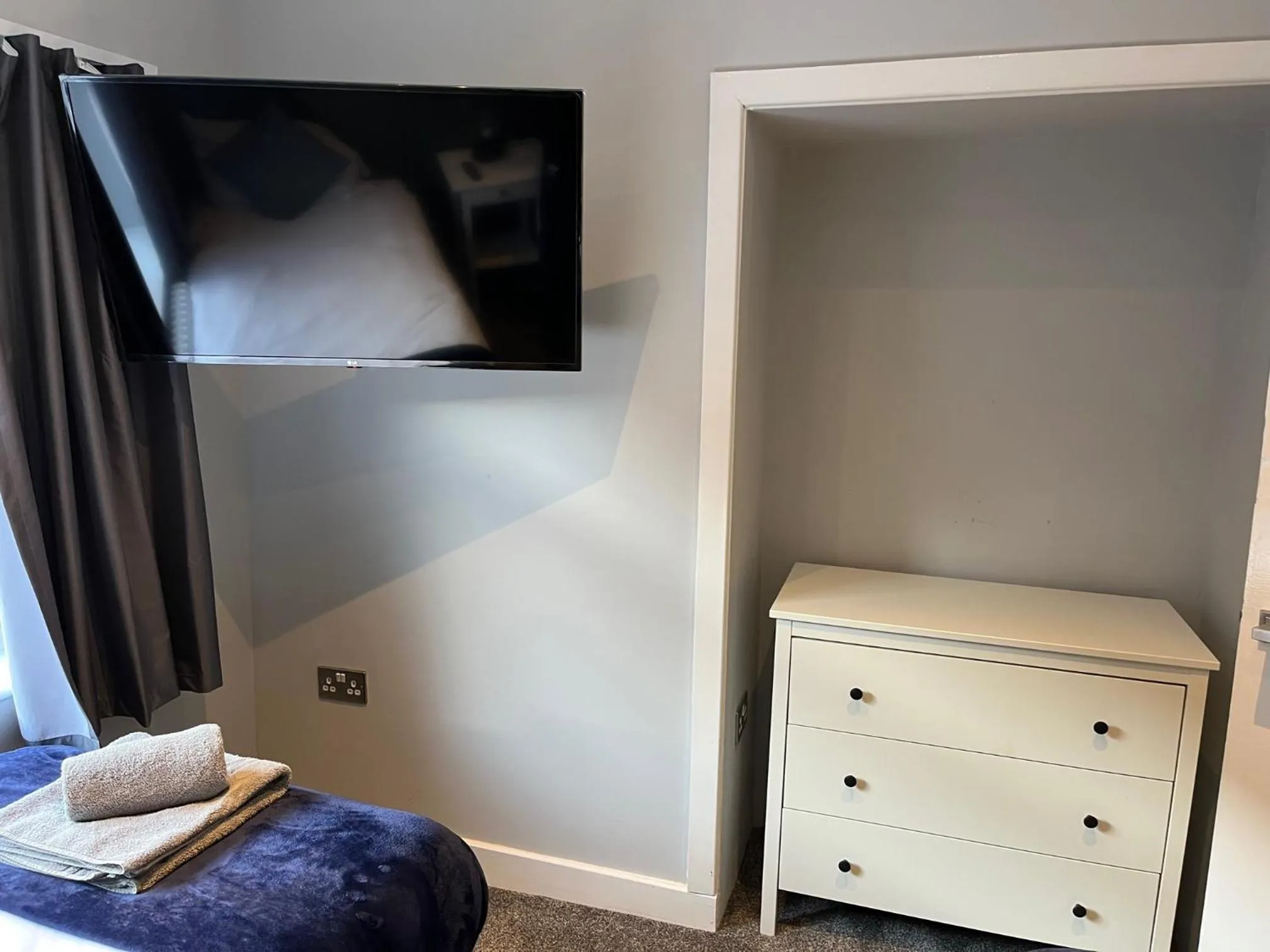 Bedroom in Beach Suites