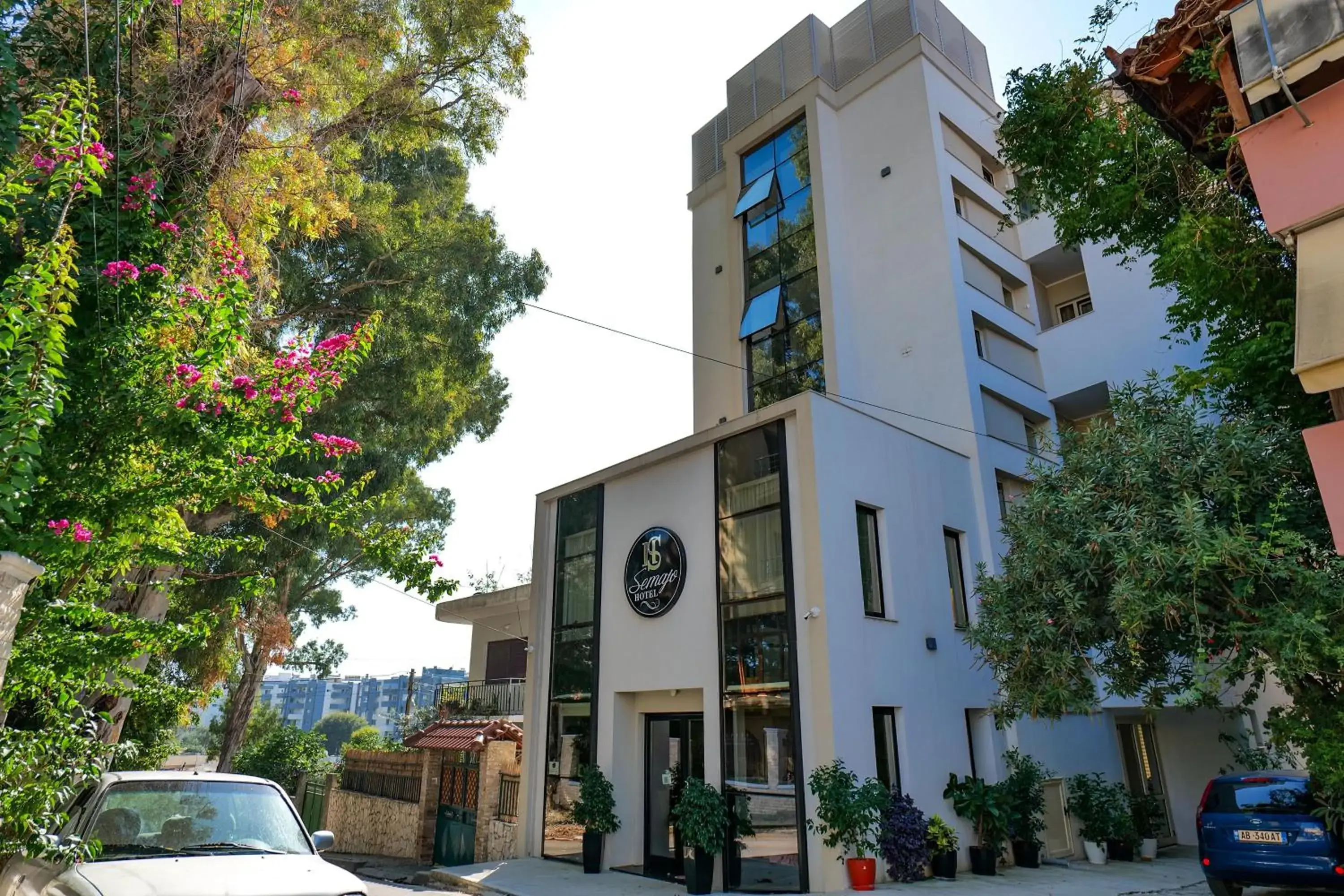 Property building in Hotel Semajo Property building in Hotel Semajo