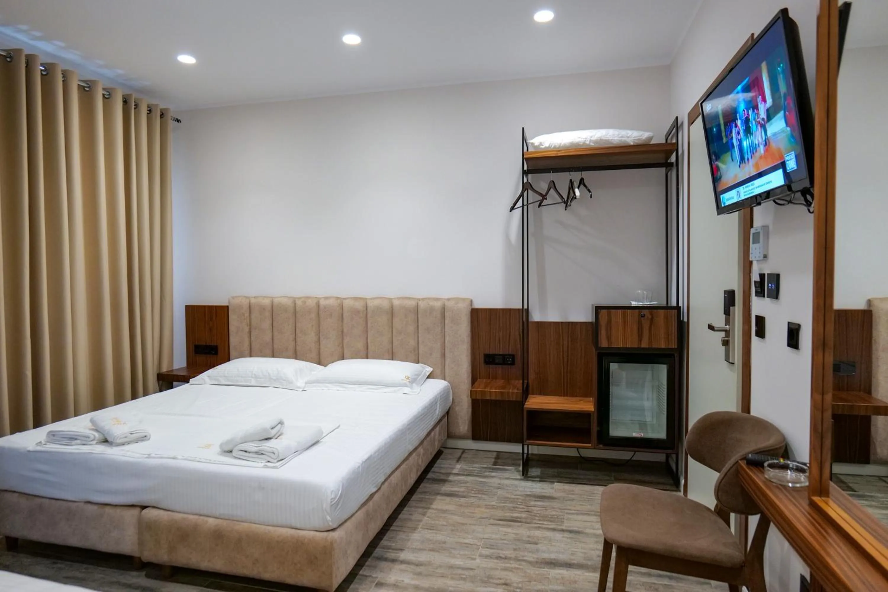 TV and multimedia in Hotel Semajo