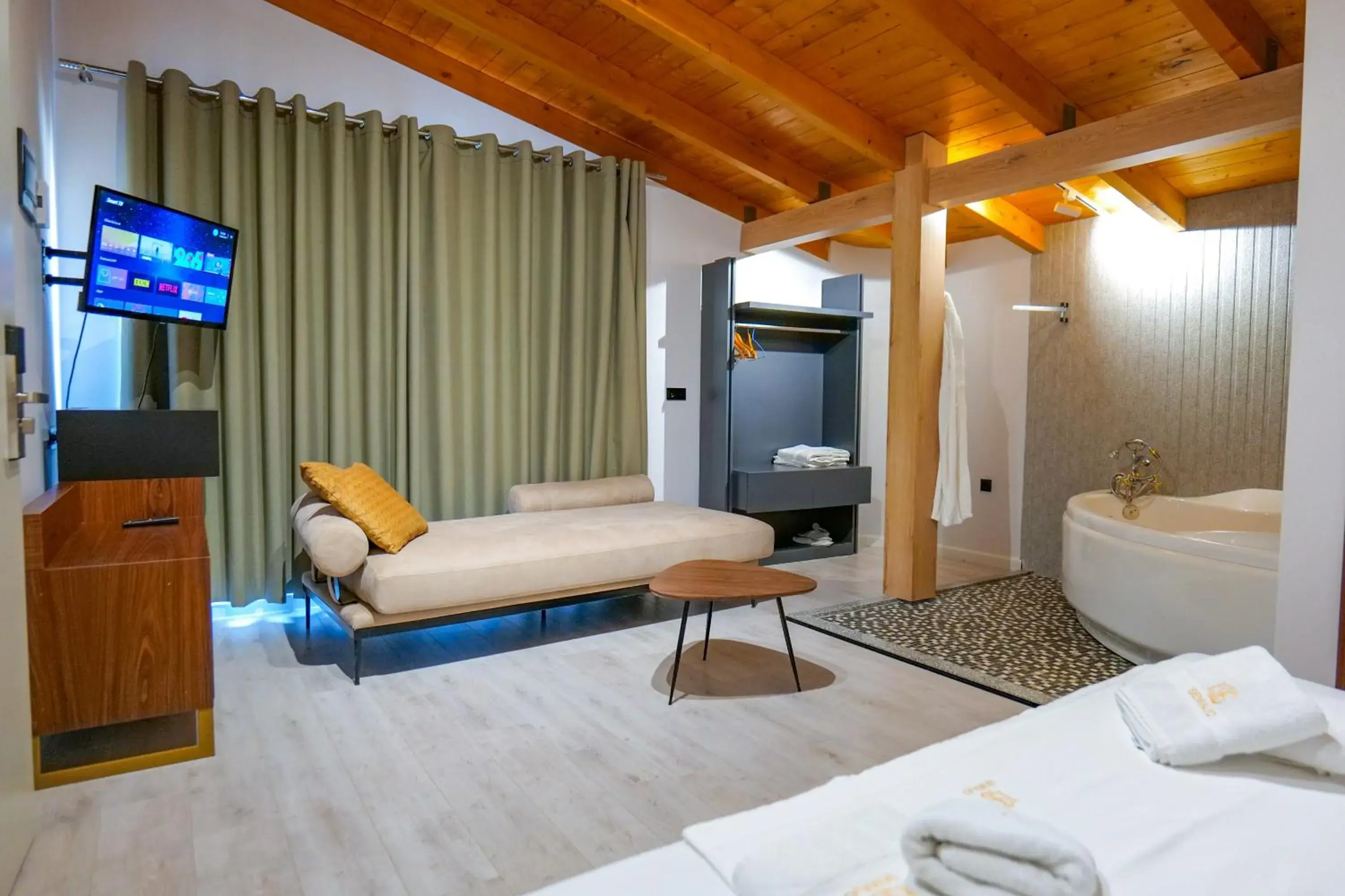 Sauna, Bed in Hotel Semajo Sauna, Bed in Hotel Semajo