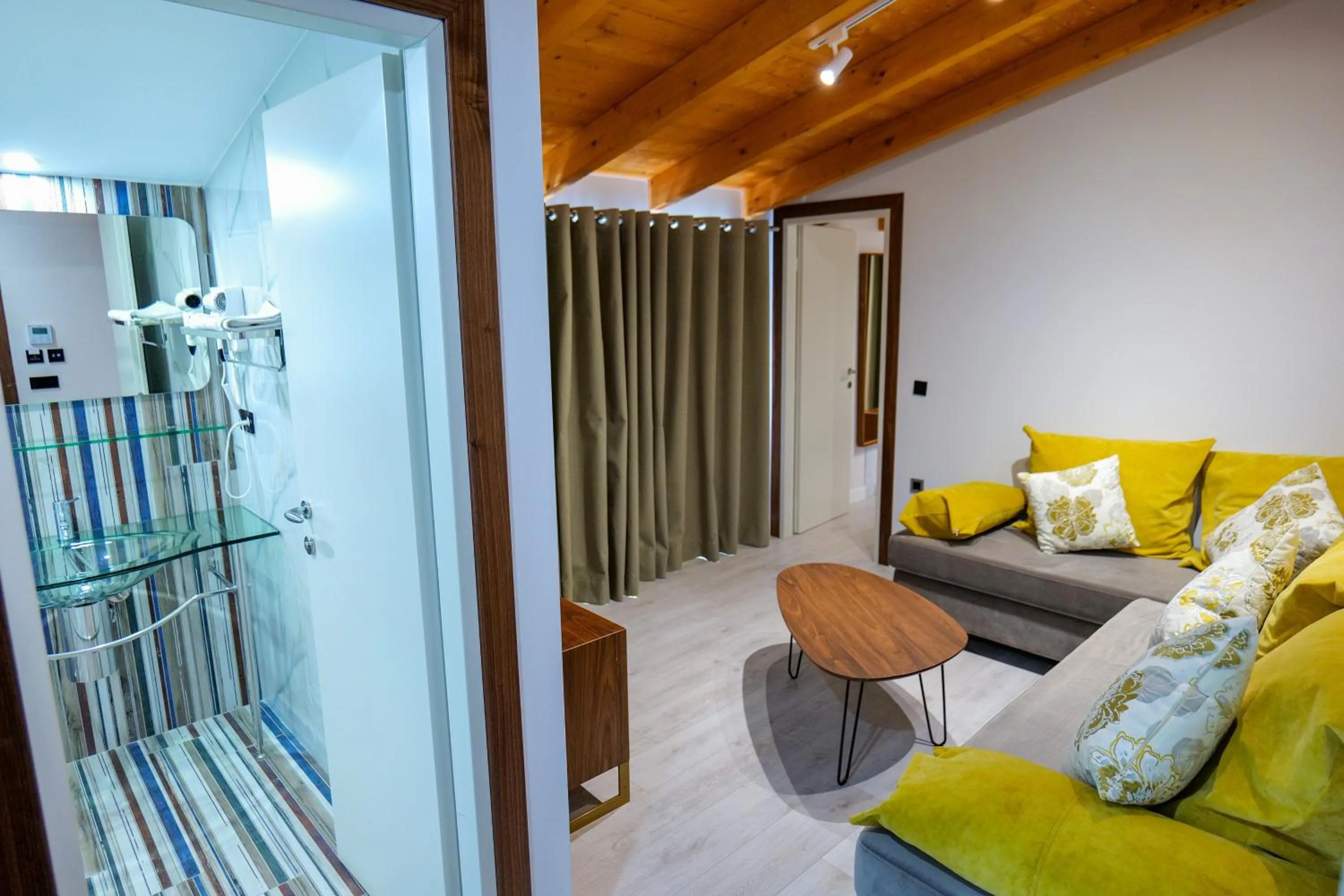 Bathroom in Hotel Semajo