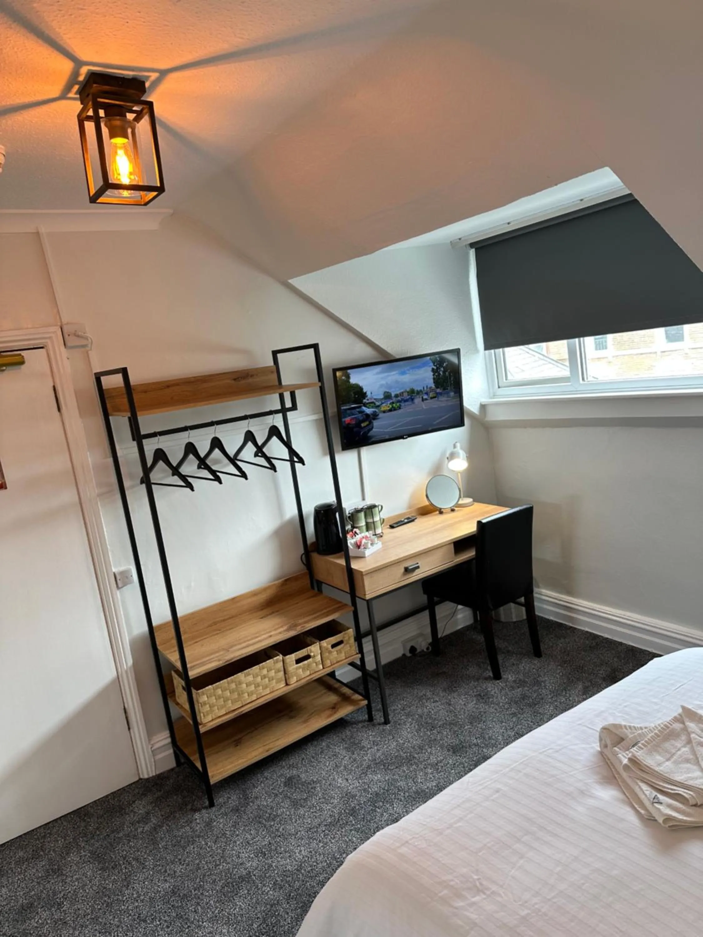 Bed in Waverley Hotel